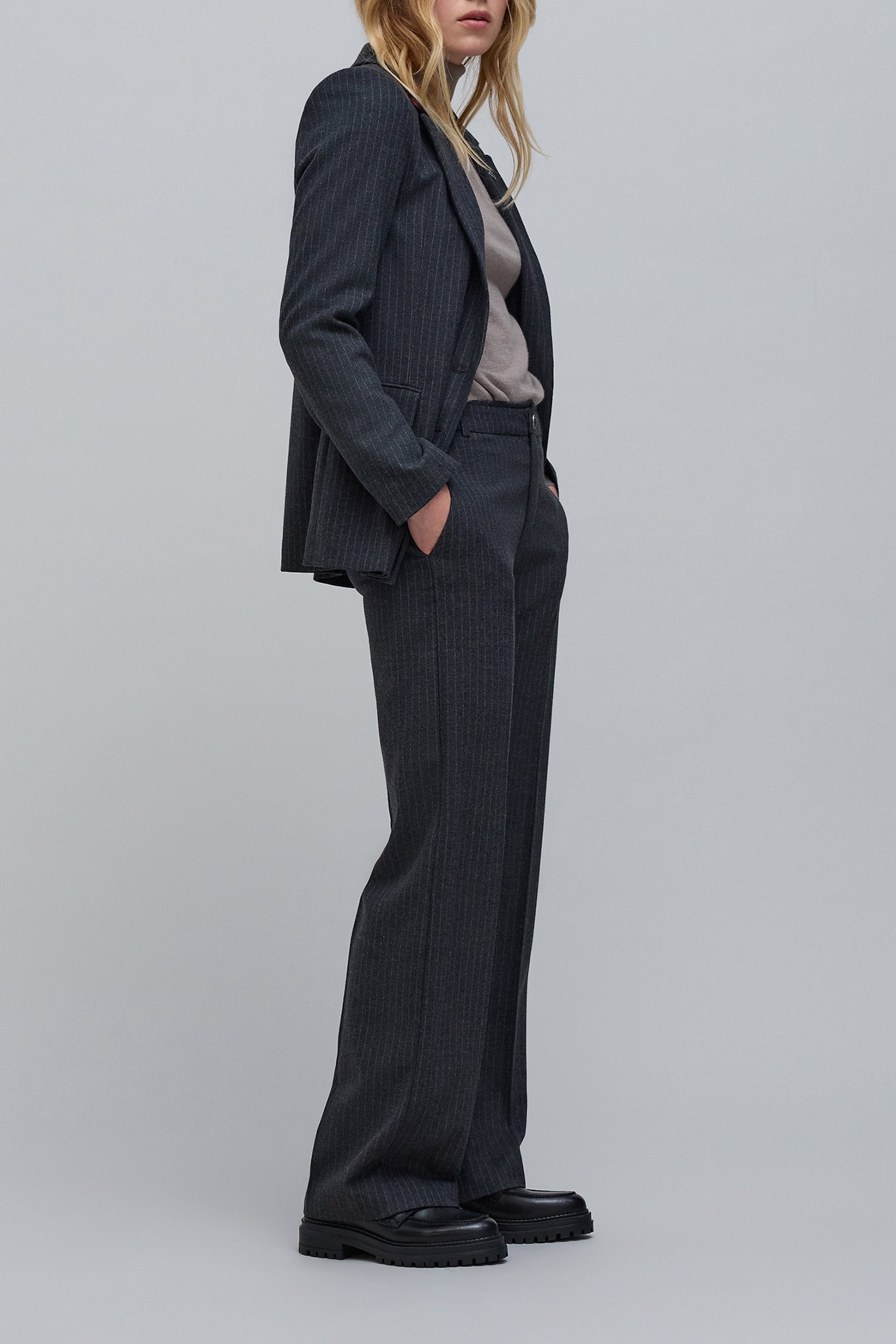 GRAY TENNIS STRIPE SUIT JACKET 4