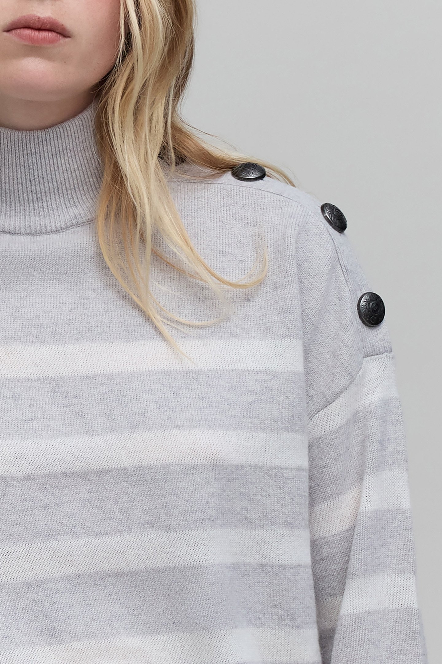 ECRU STRIPES GREY KNIT SWEATER 5