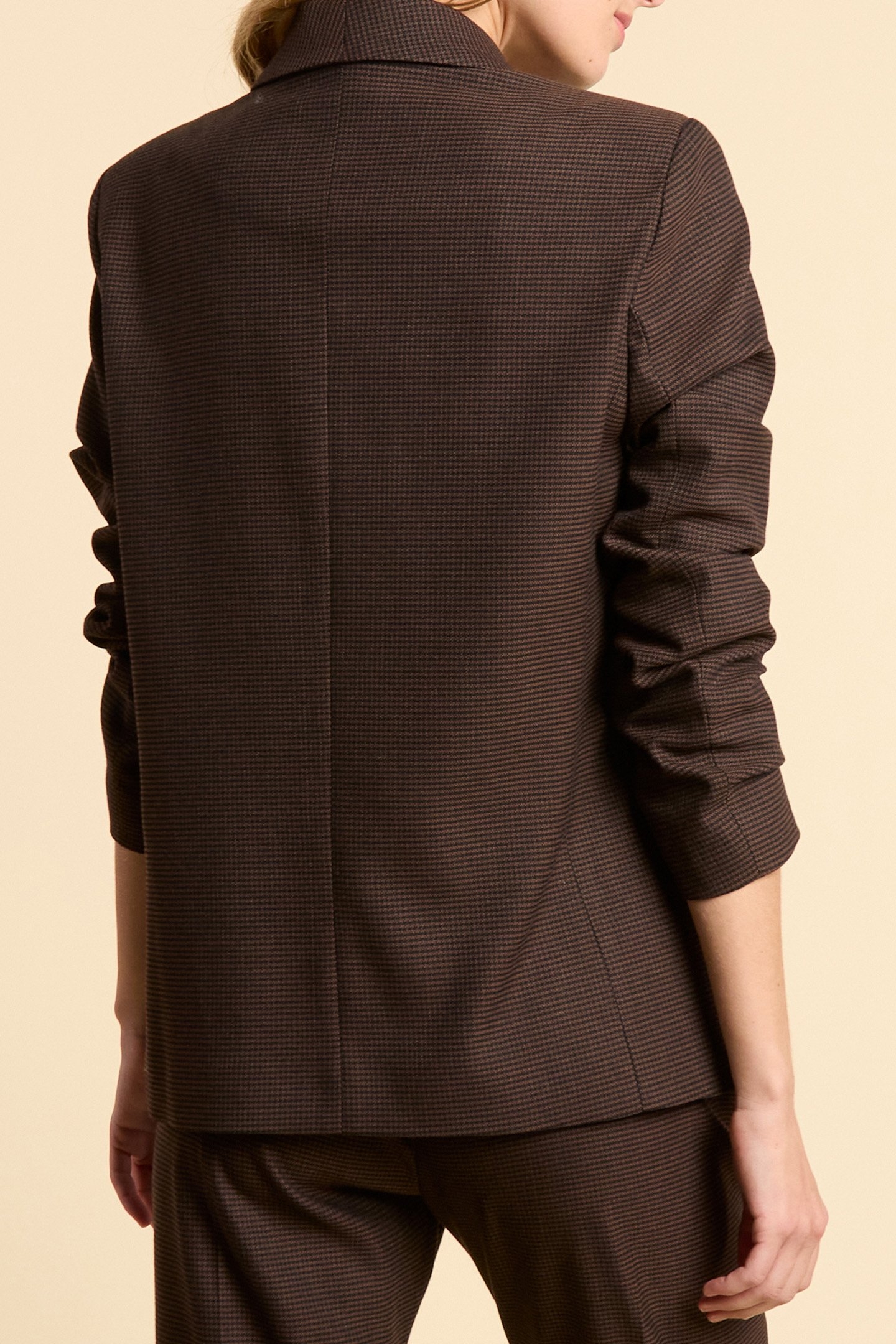 CAMEL HOUNDSTOOTH SUIT JACKET 2