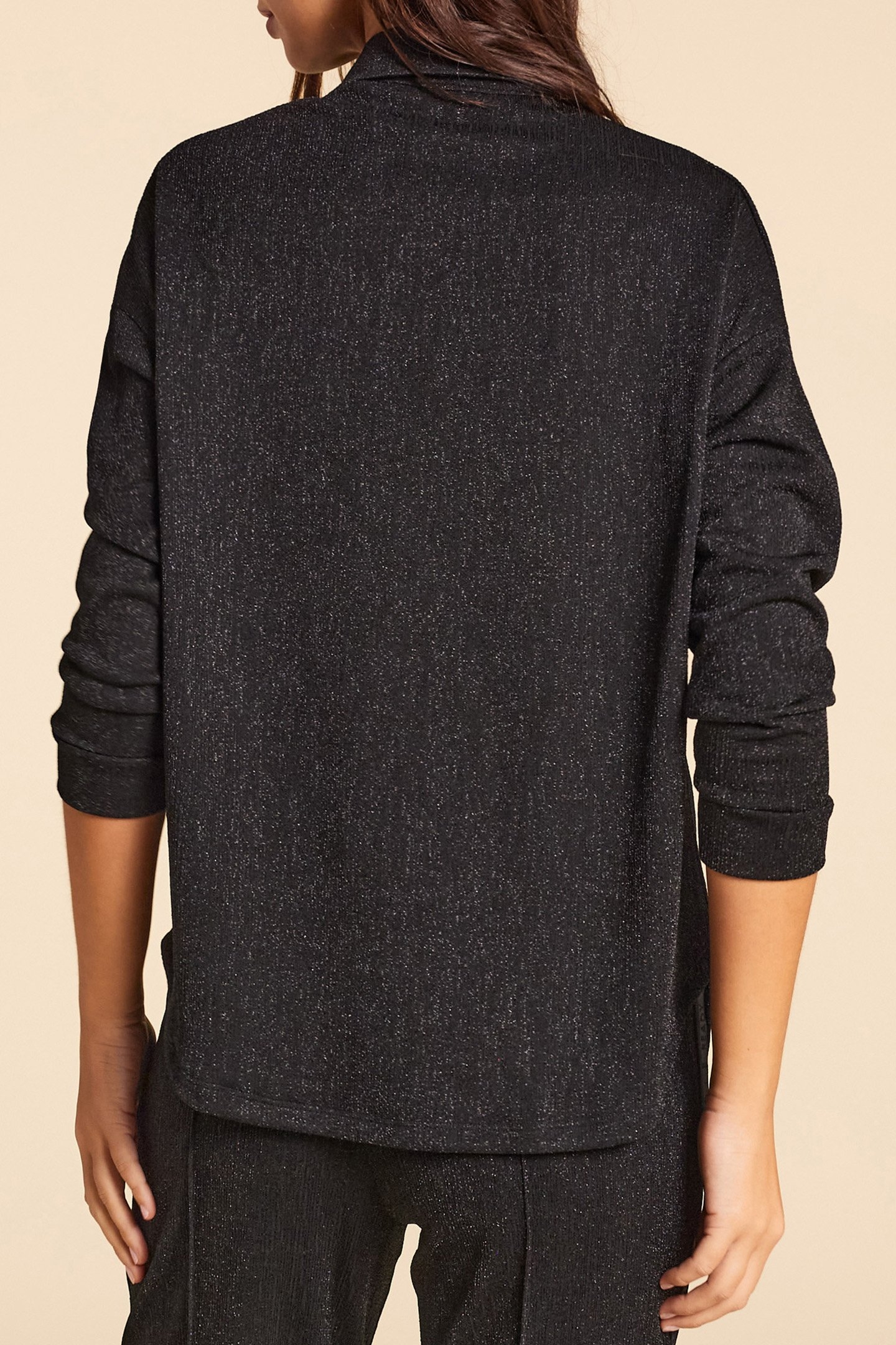 BLACK GLITTERY KNIT SHIRT 2
