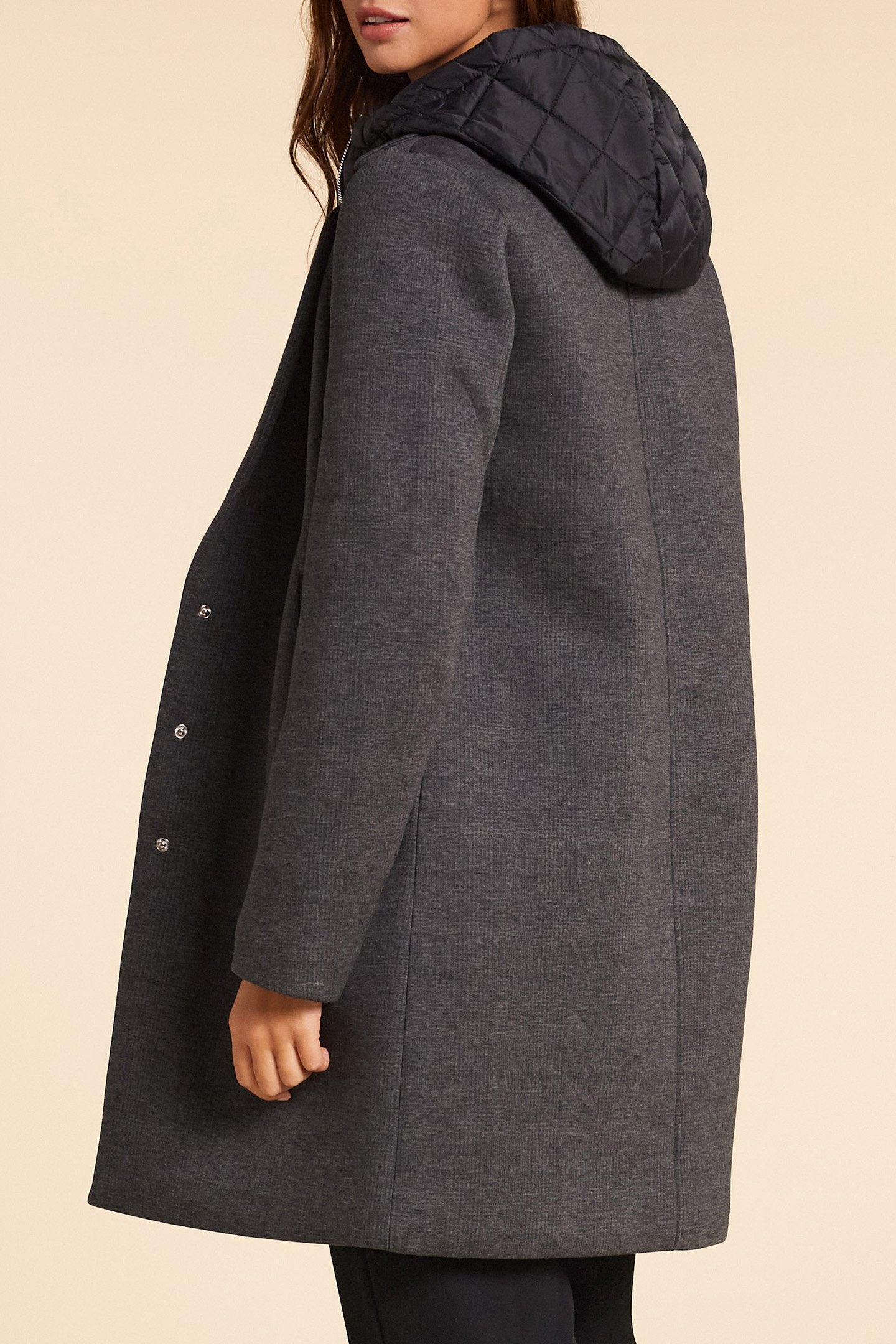 CHARCOAL COAT WITH DETACHABLE FACING 2