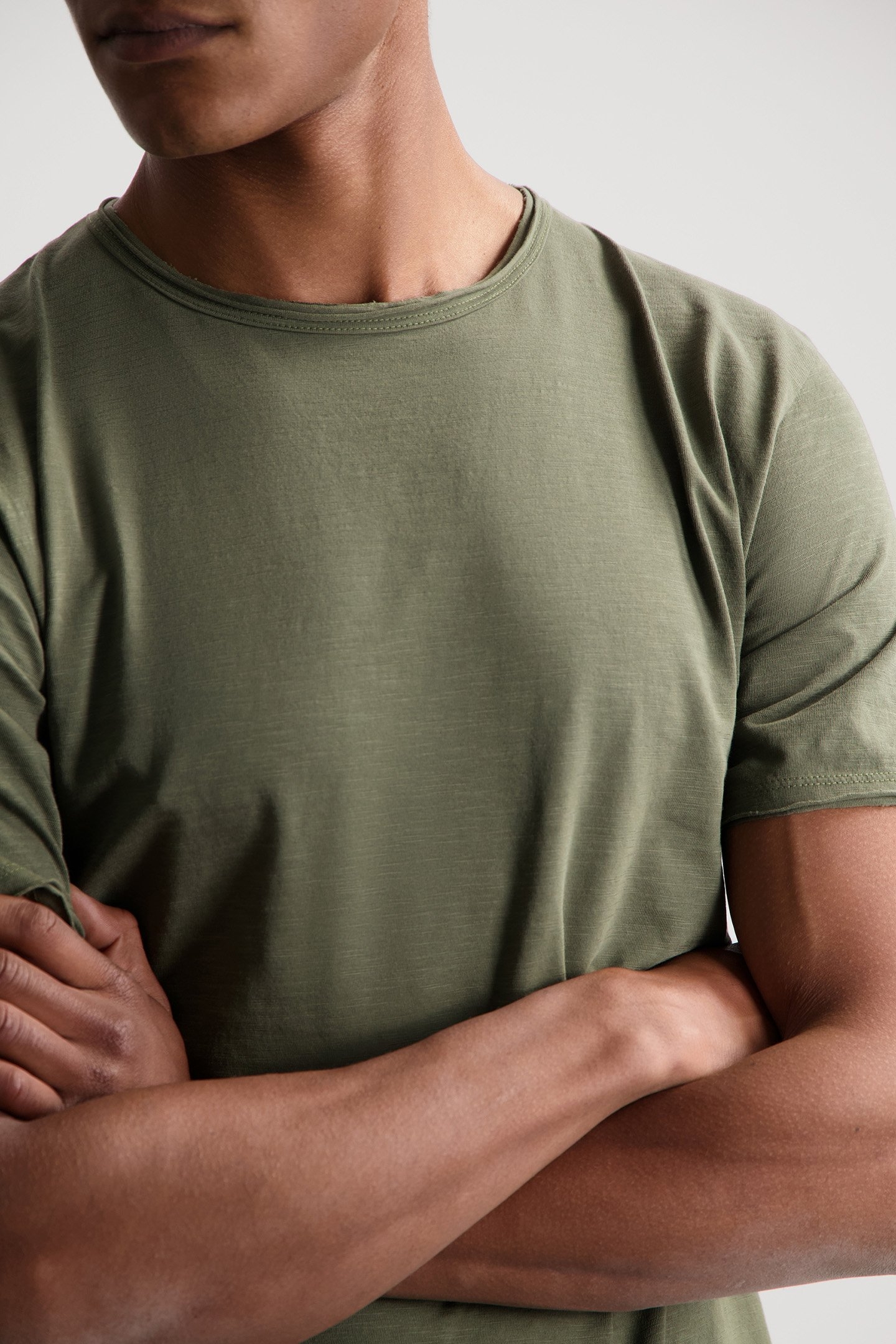 DS_MC QUEEN OLIVE NIGHT 5