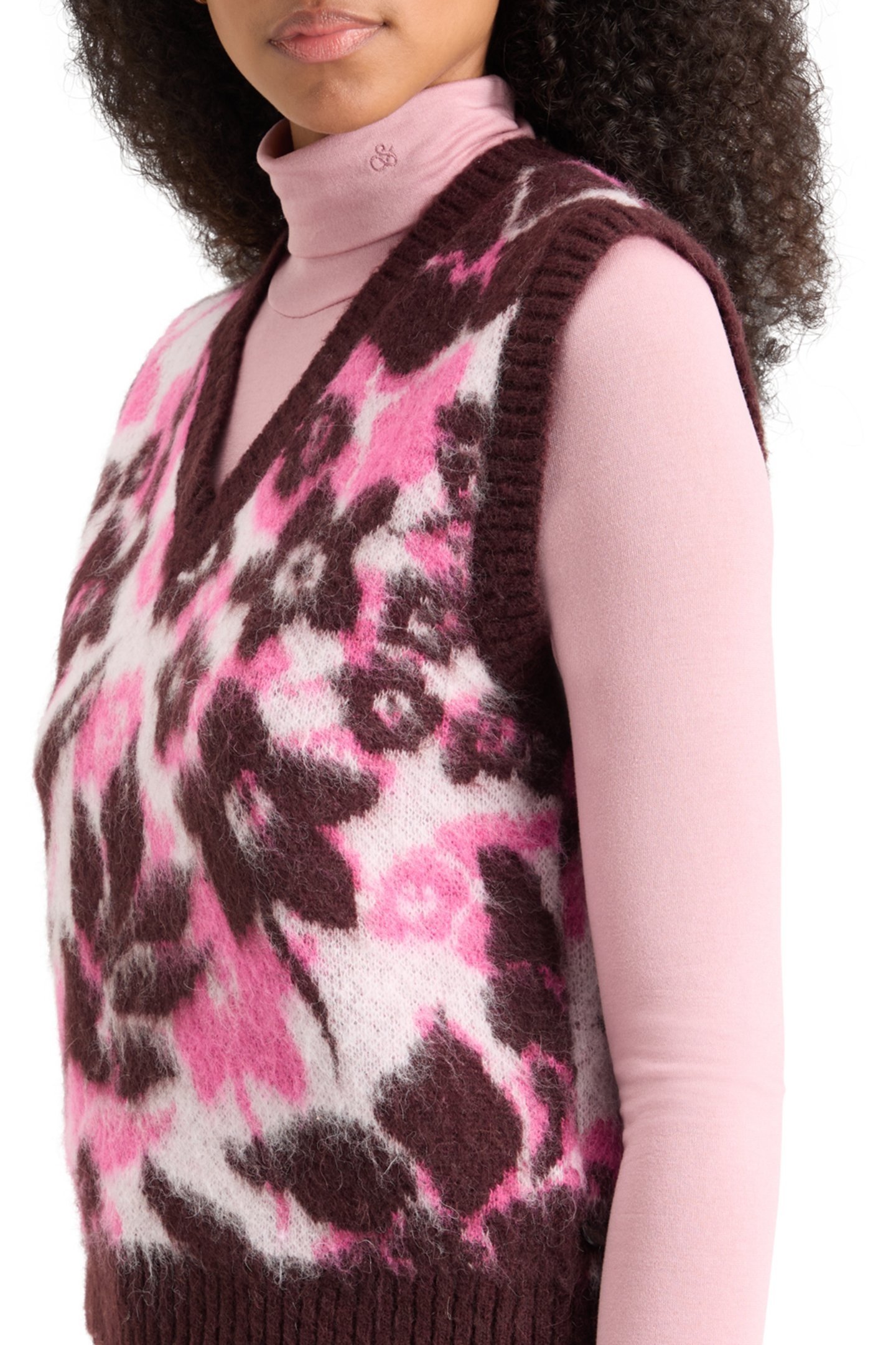 FUZZY V- NECK JACQUARD SPENCER WINTER FLORAL 7