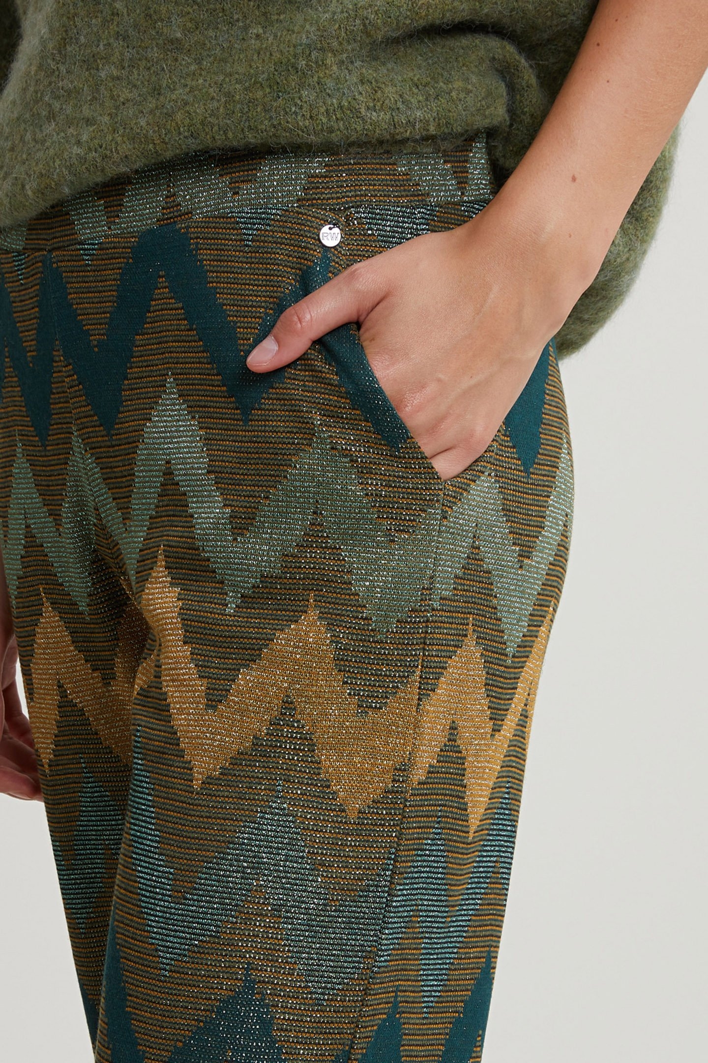 KHAKI/BROWN KNITTED FANTASY PANTS 4