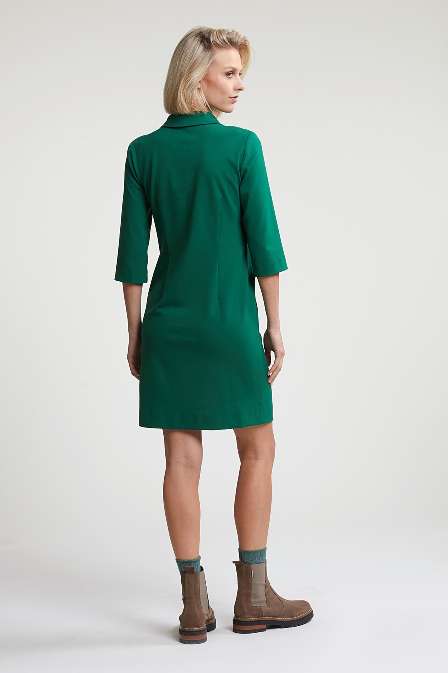 GREEN V-NECK DRESS 3/4 SLEEVES 2