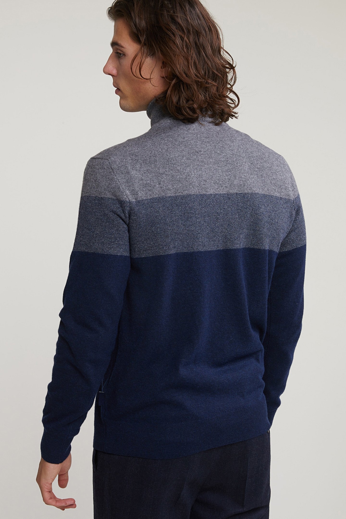 CUSTOM FIT WOOL-CASHMERE ROLL NECK SWEATER OXFORD MIX 2