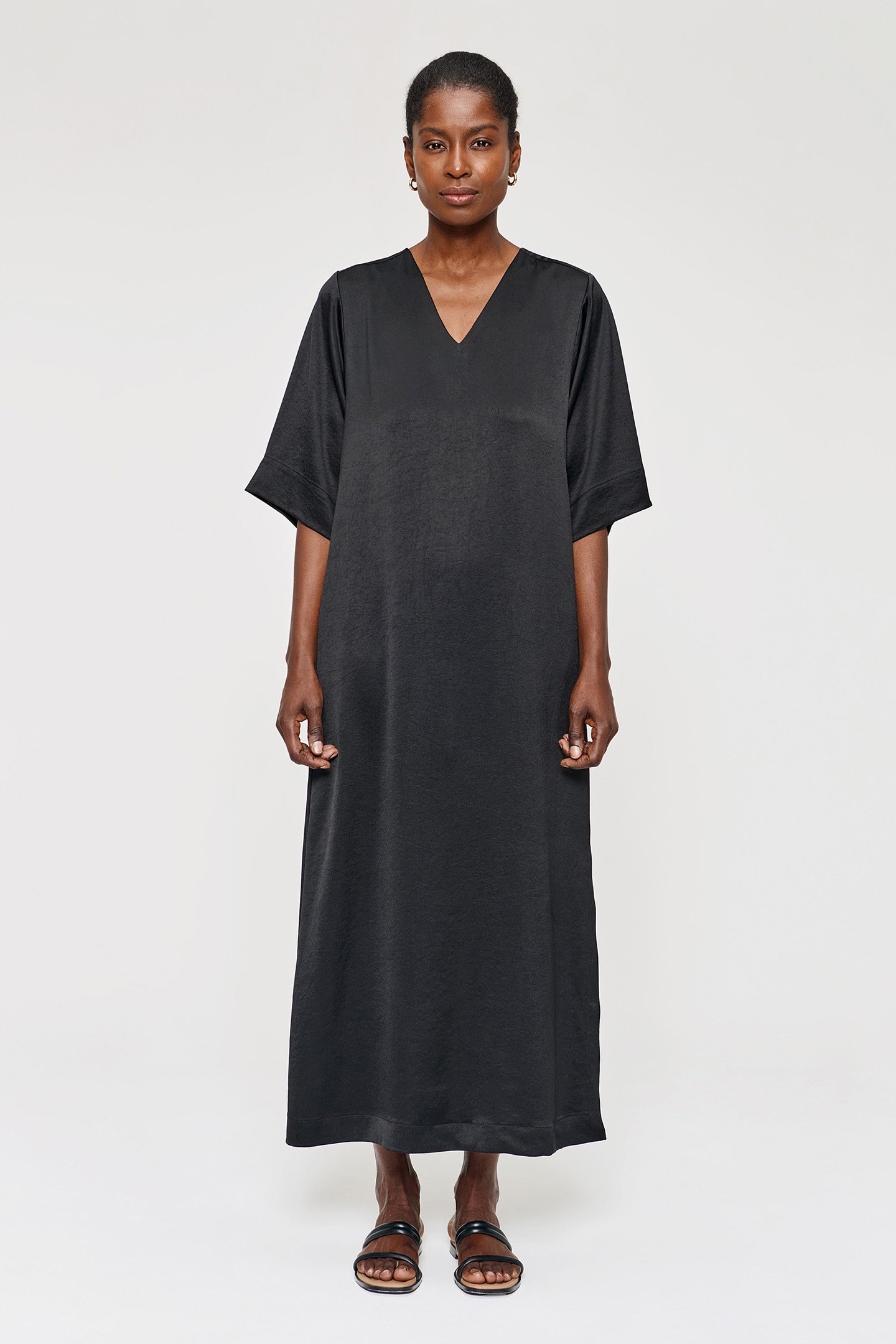 SATIN T-SHIRT DRESS BLACK 1