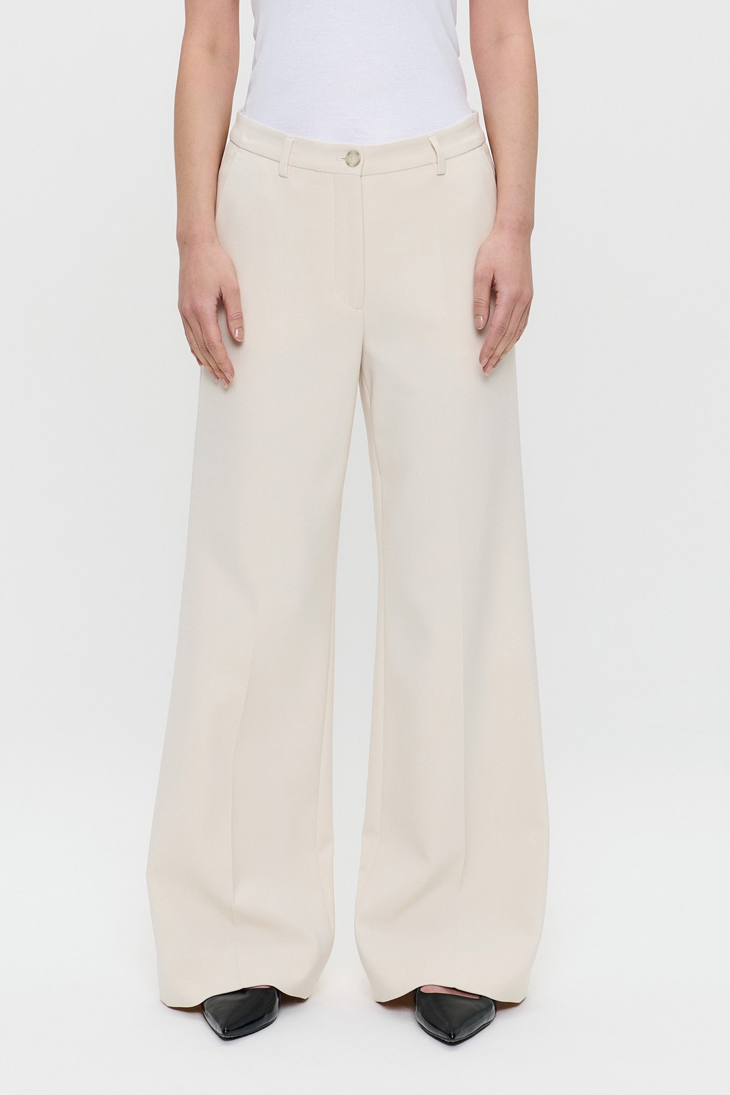 RELAXED FLARED PANTS CREAM 1