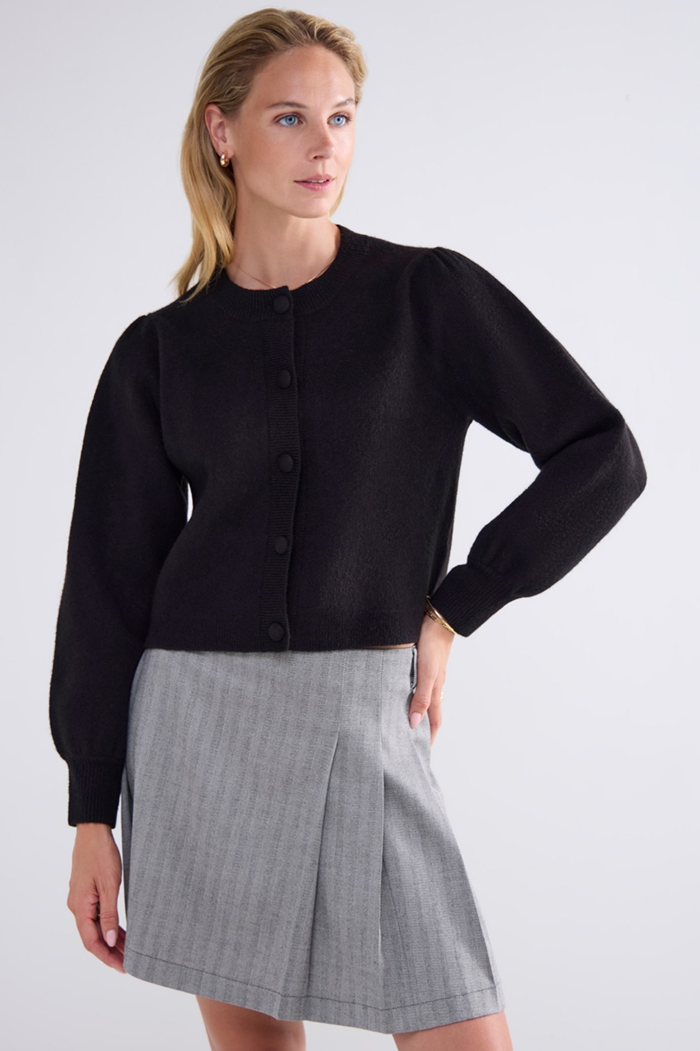 KNITTED CARDIGAN BLACK 1