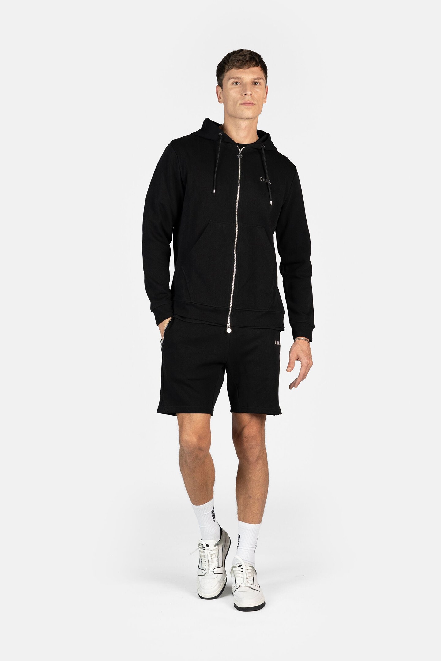 Q-SERIES REGULAR FIT ZIP THROUGH HOODIE JET BLACK 2