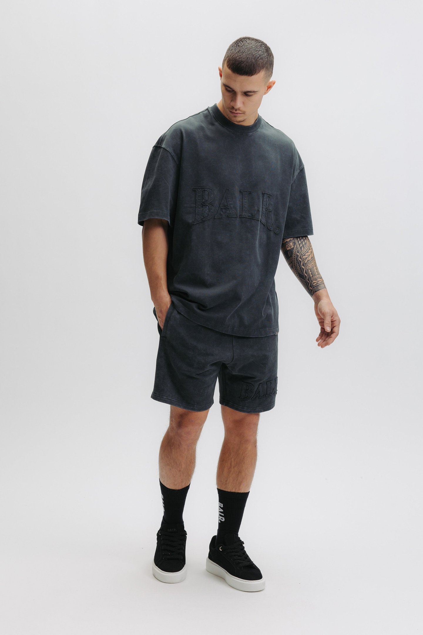 URBAN WASHED BOX T-SHIRT VOLCANIC GREY 6