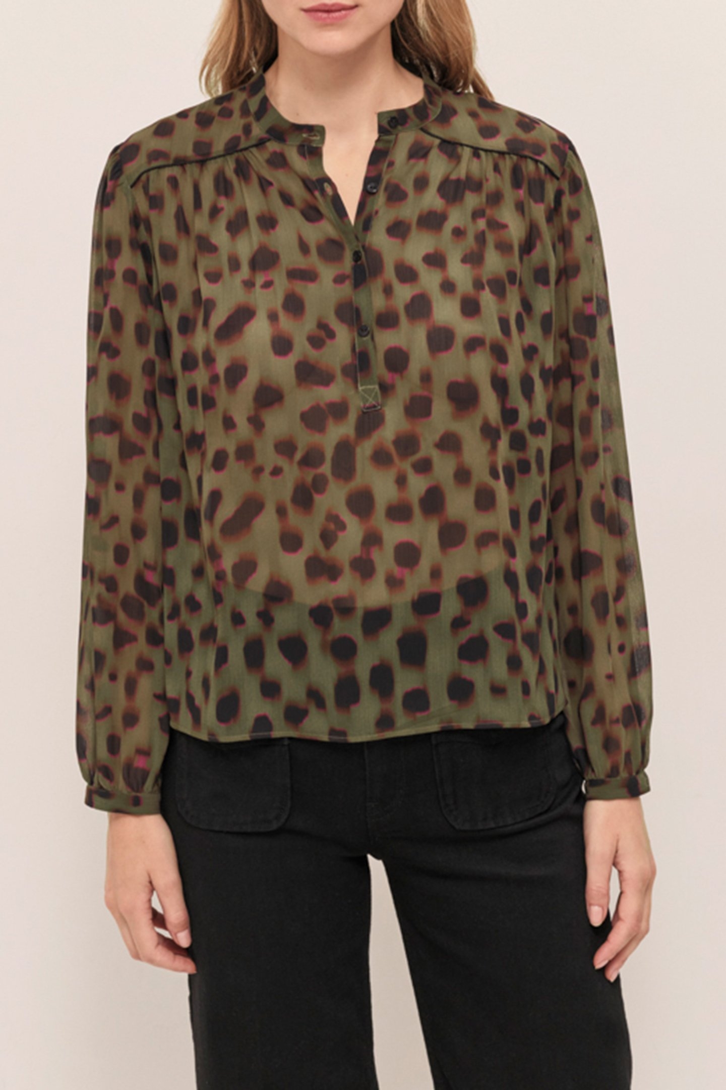CLUSE - KHAKI BLOUSE WITH BLURRED SPLATTER PRINT 1