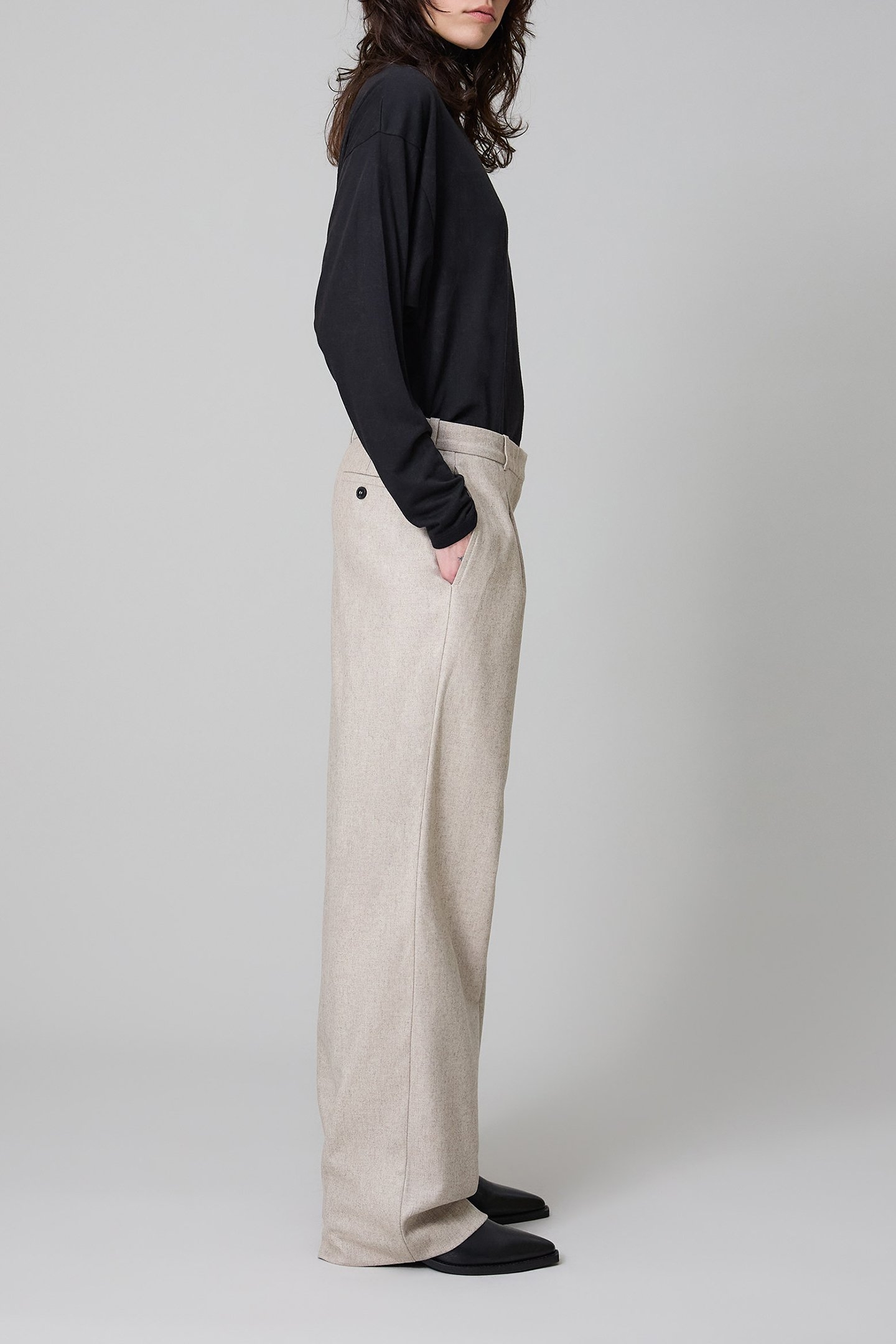 PURE EDITION- FLANNEL FLARE PANTS 6