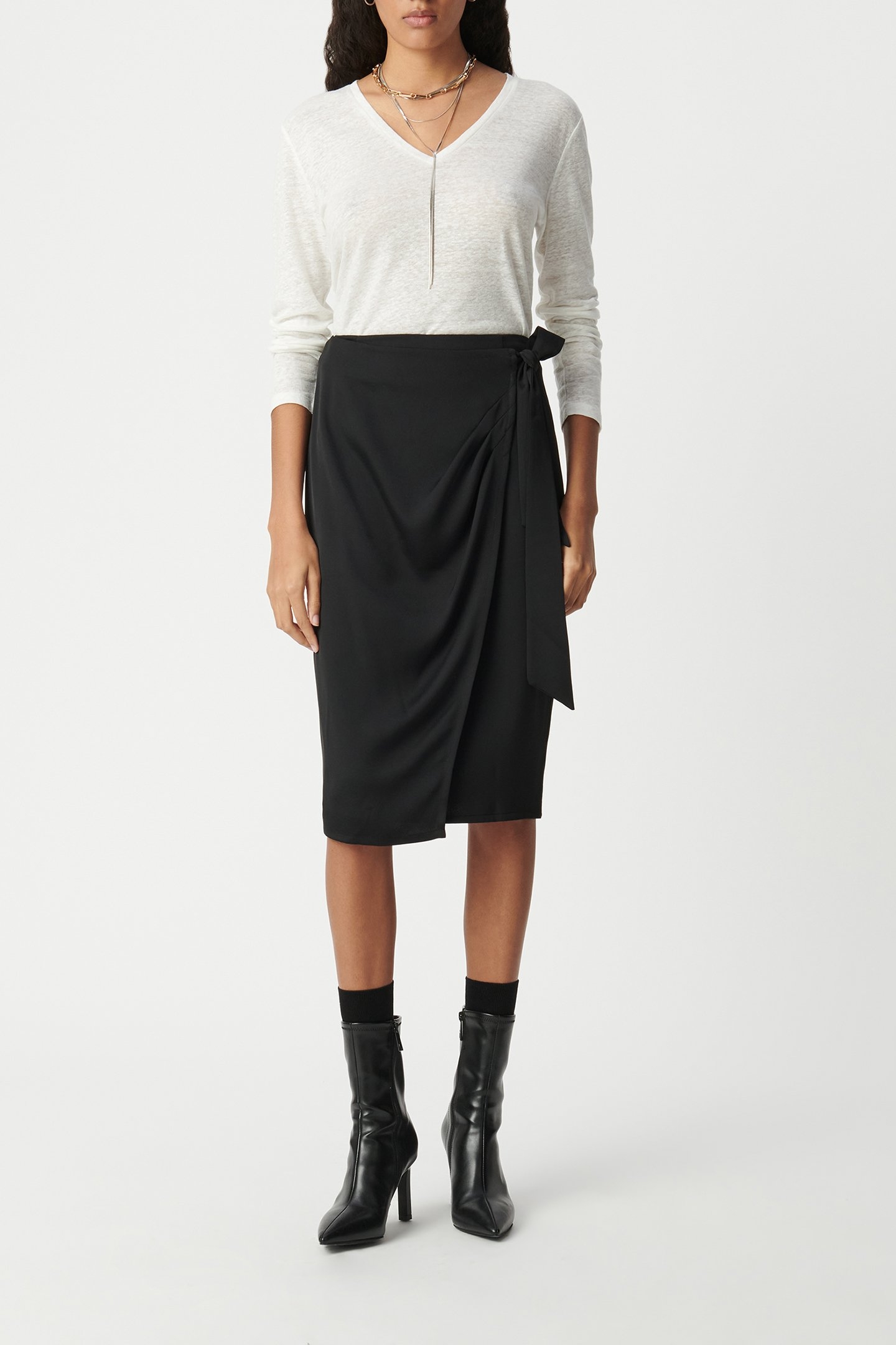BLACK BOW MIDI WRAP SKIRT 3
