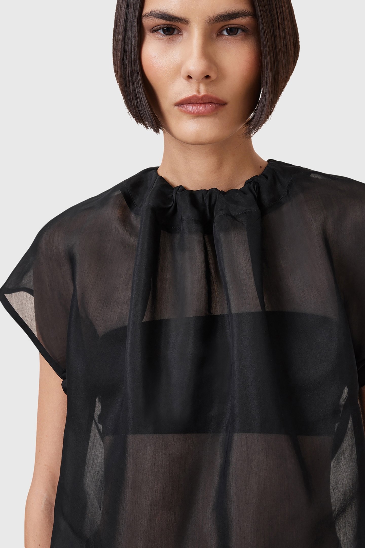 TRISHA SHEER TOP BLACK 6