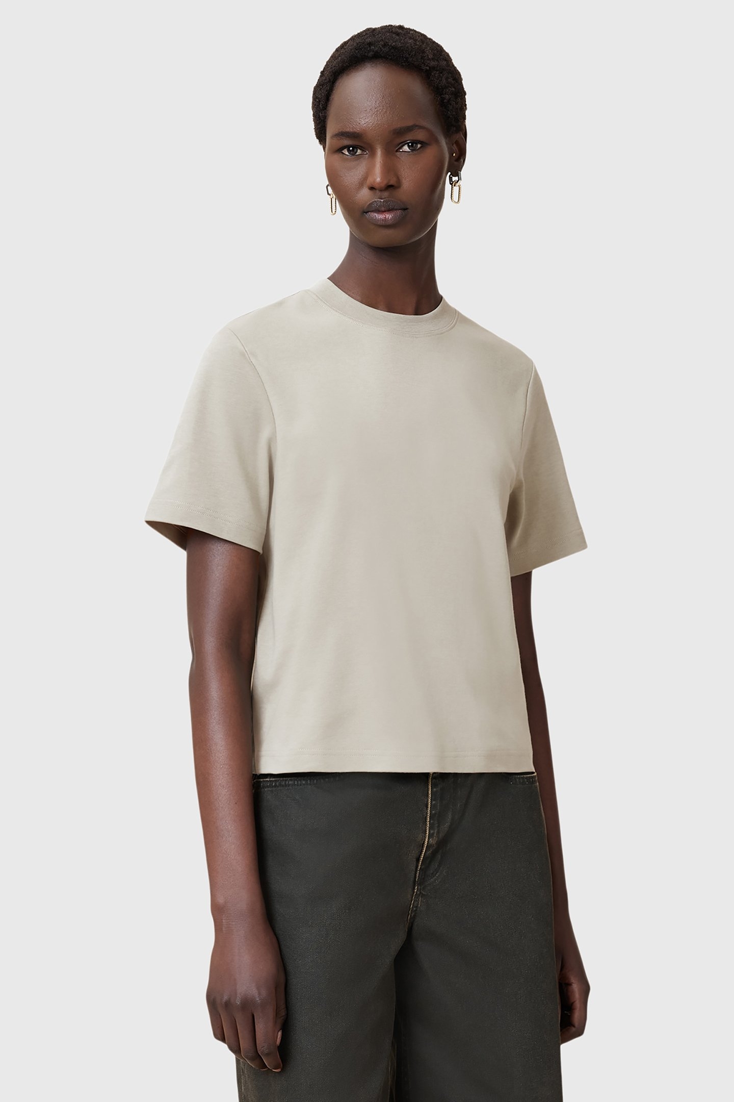 LISA TEE ABBEY STONE GREEN 1