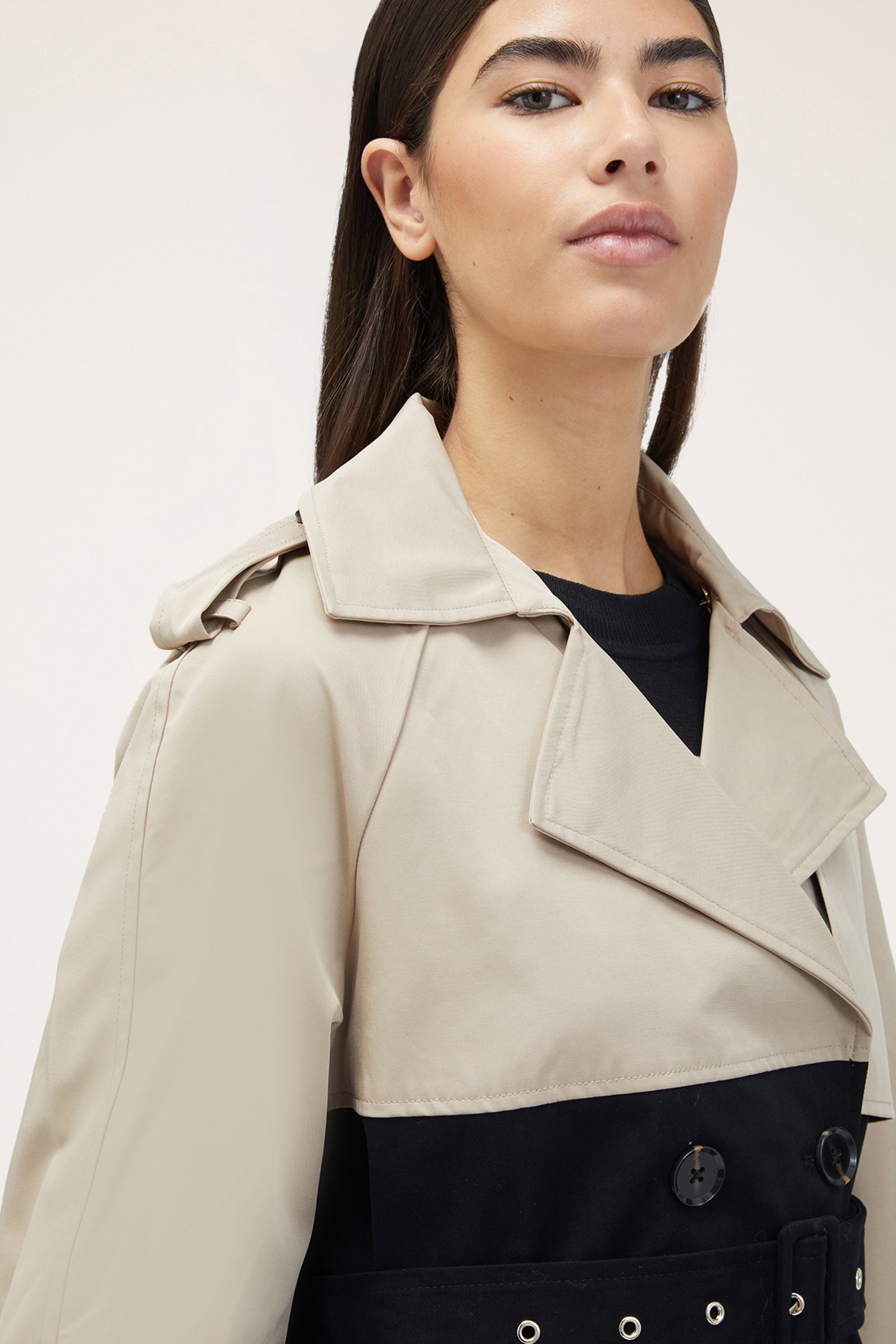 SHORT TWO-COLOUR TRENCH COAT BEIGE 5