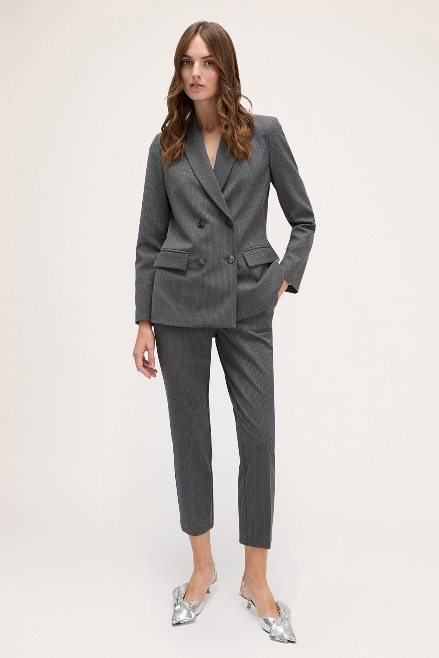 PINSTRIPED DOUBLE-BREASTED JACKET GREY 3