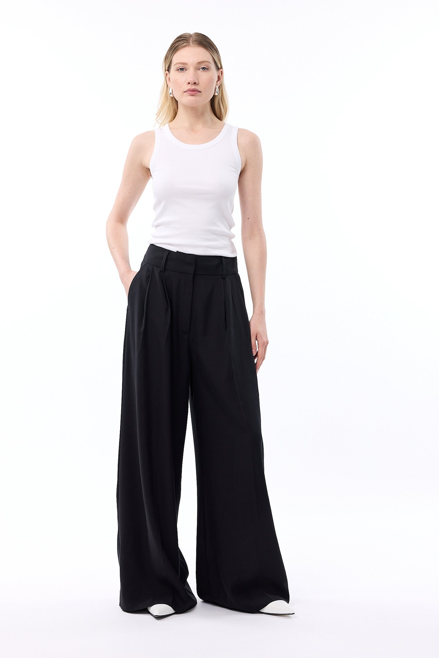 EVE PANTS BLACK 3
