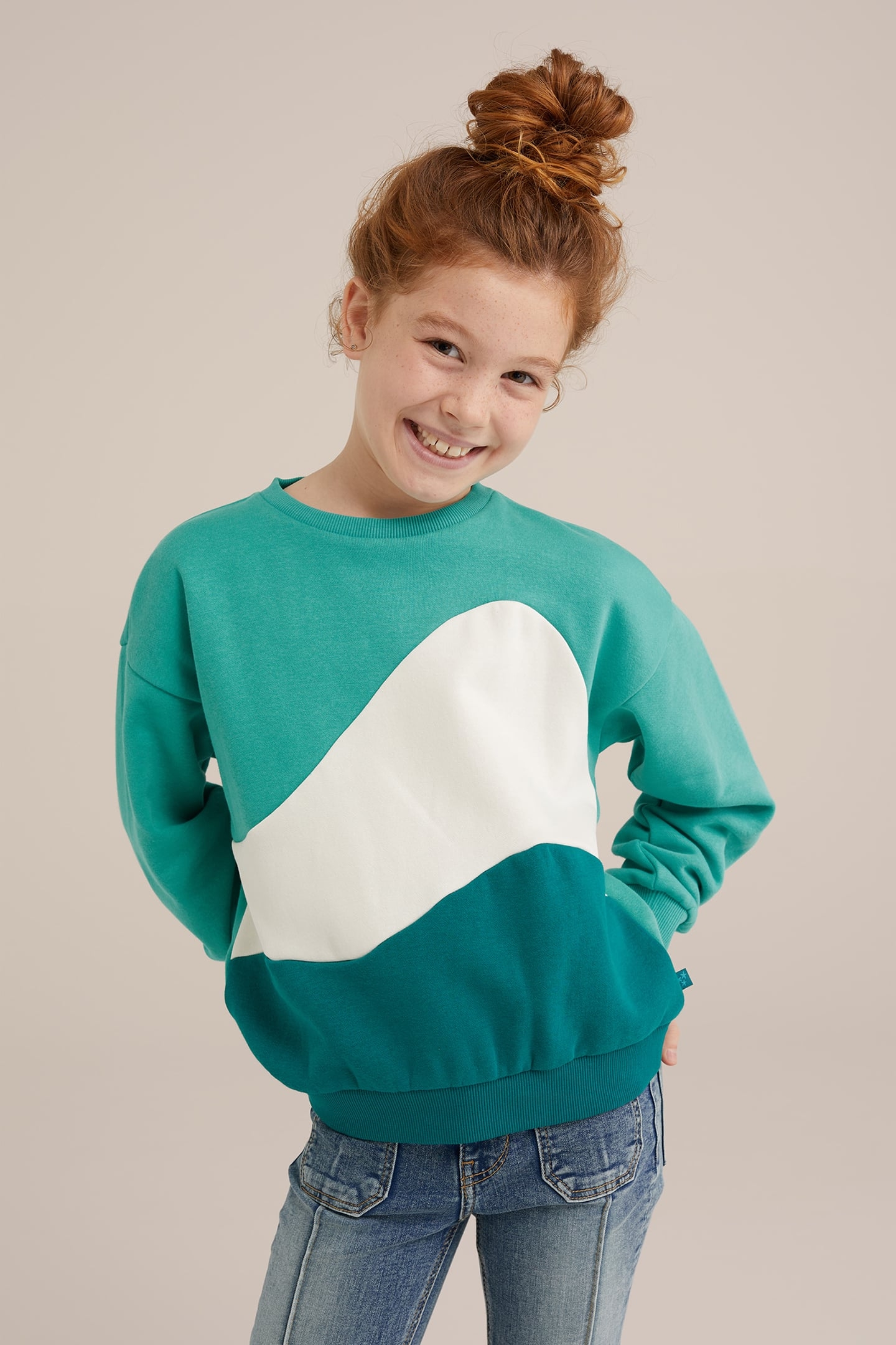 SWEATER LIGHT GREEN 1