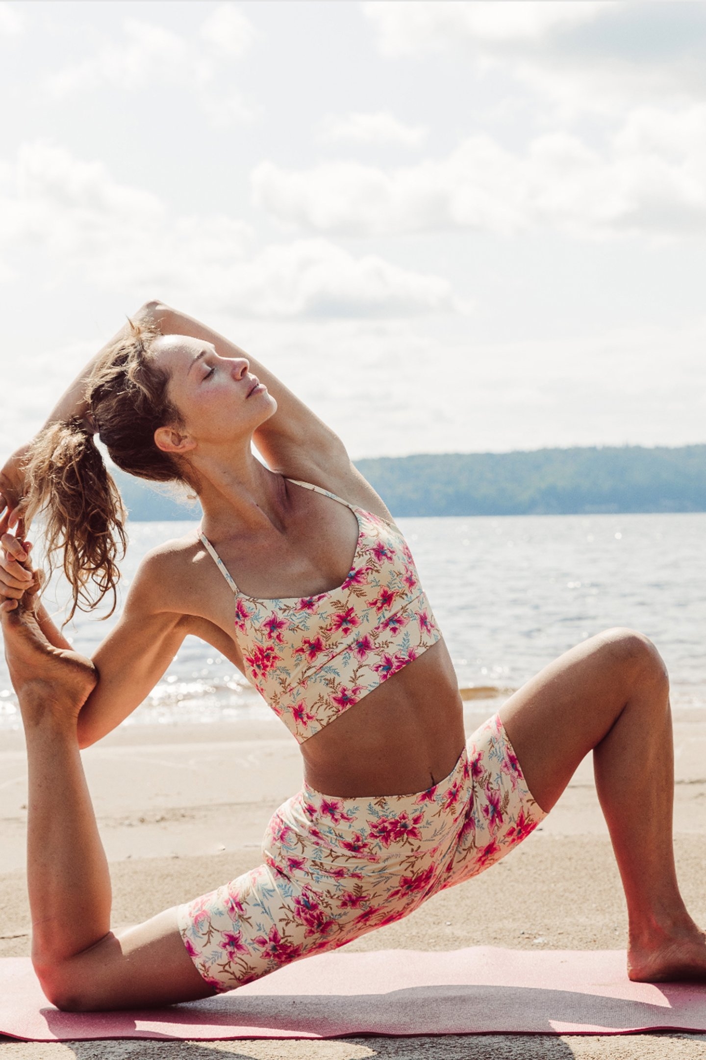 BRA SATNAM RASPBERRY FLOWERS 4