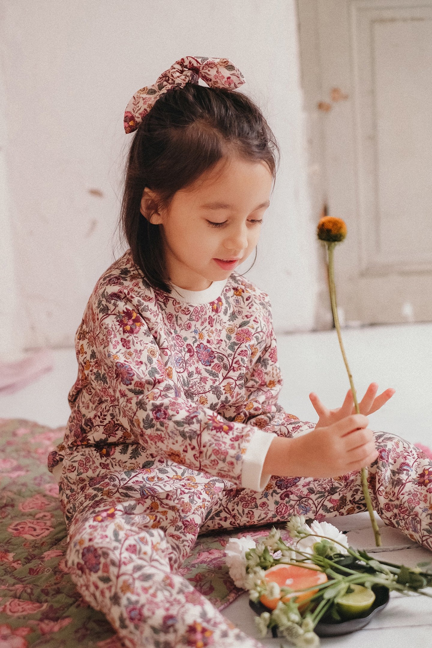 SWEATPANTS MANUELLA CREAM SAVAGE GARDEN 2