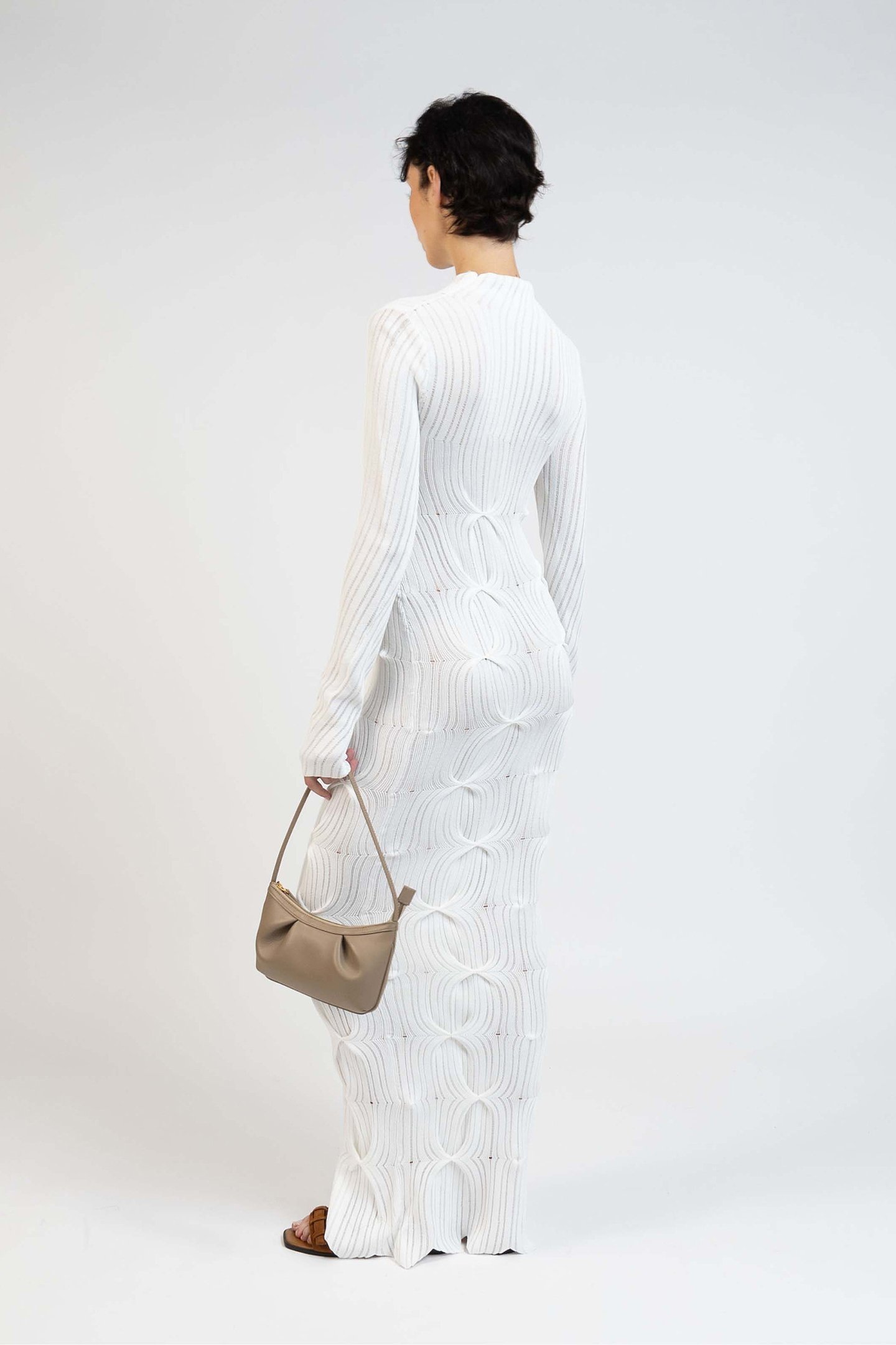 KNIT TURTLENECK DRESS CREAM 4