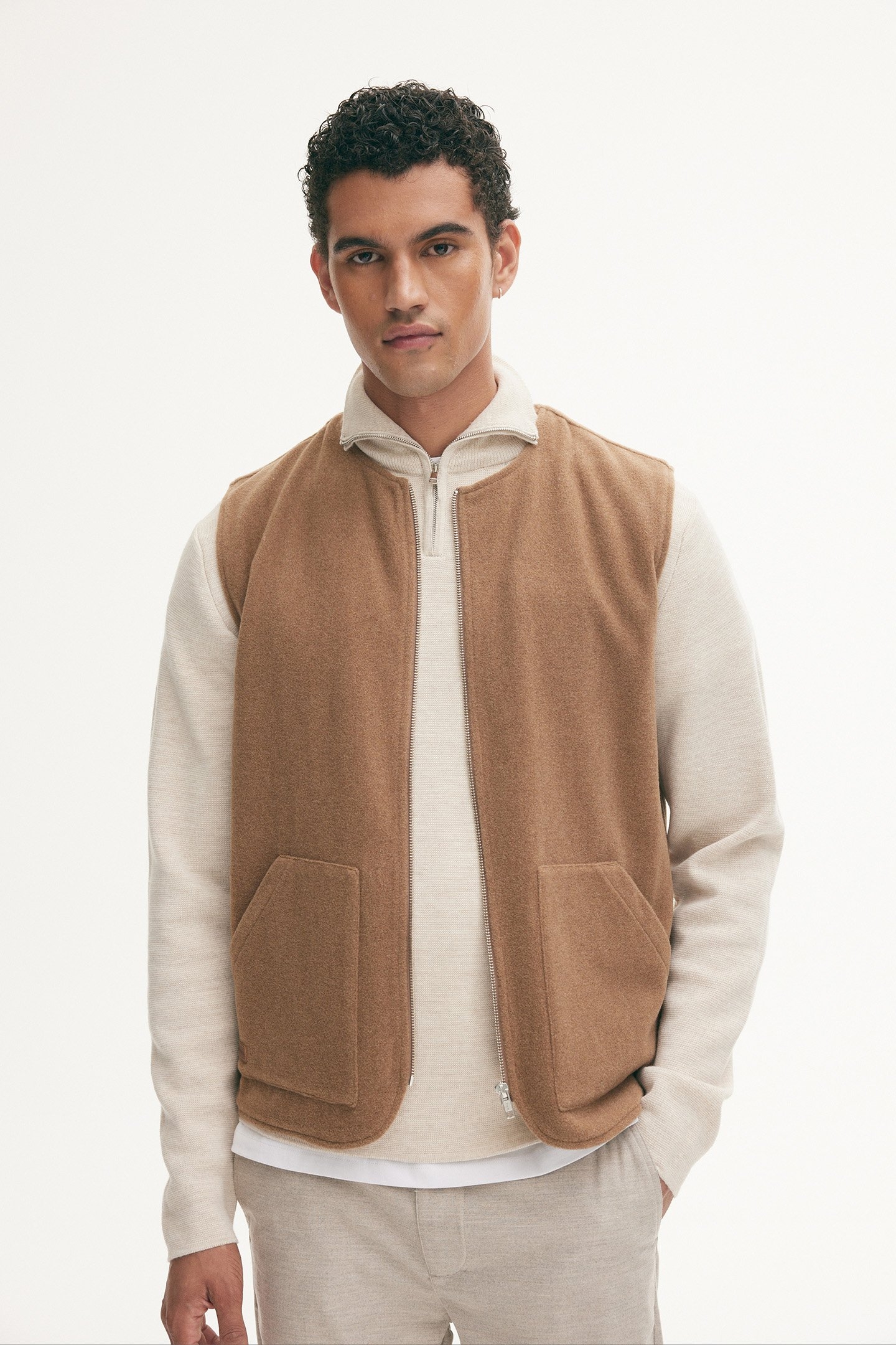 JBODY JACKETS BEIGE 1