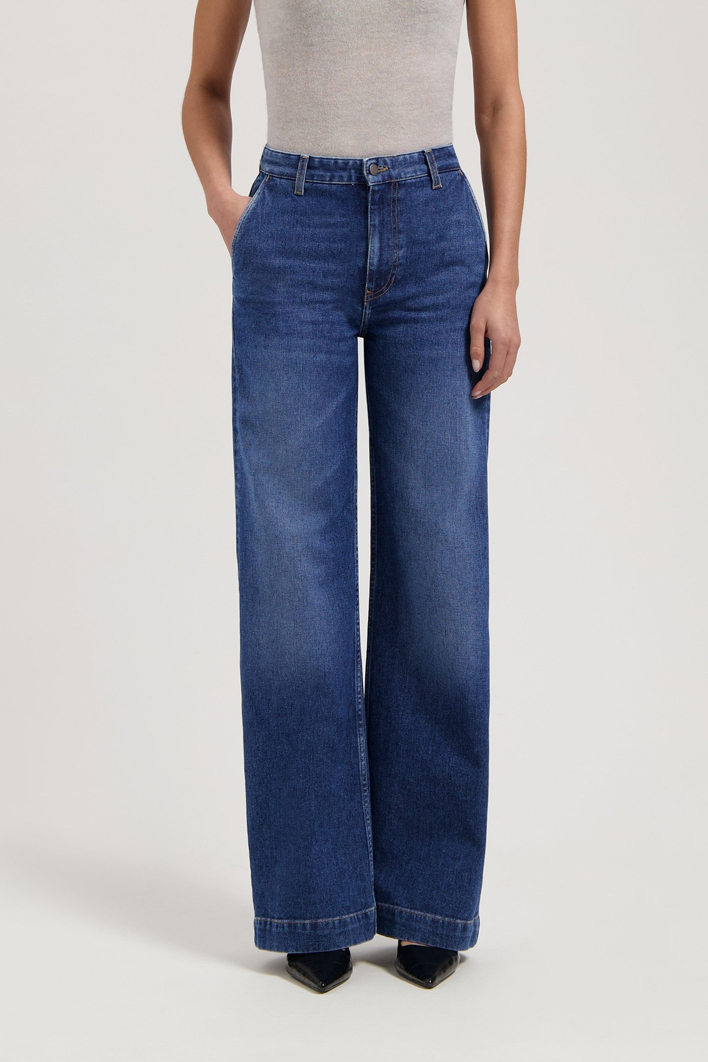 JUNE MID FLARE FRESH FADE 1