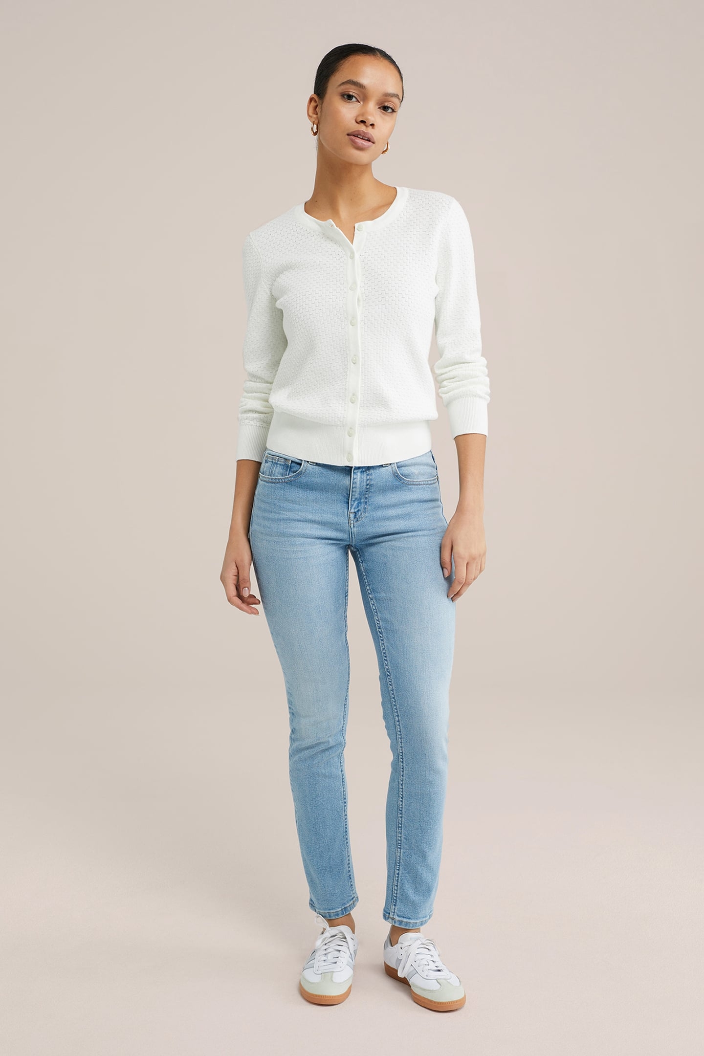 5-POCKET MID WAIST LIGHT BLUE 3