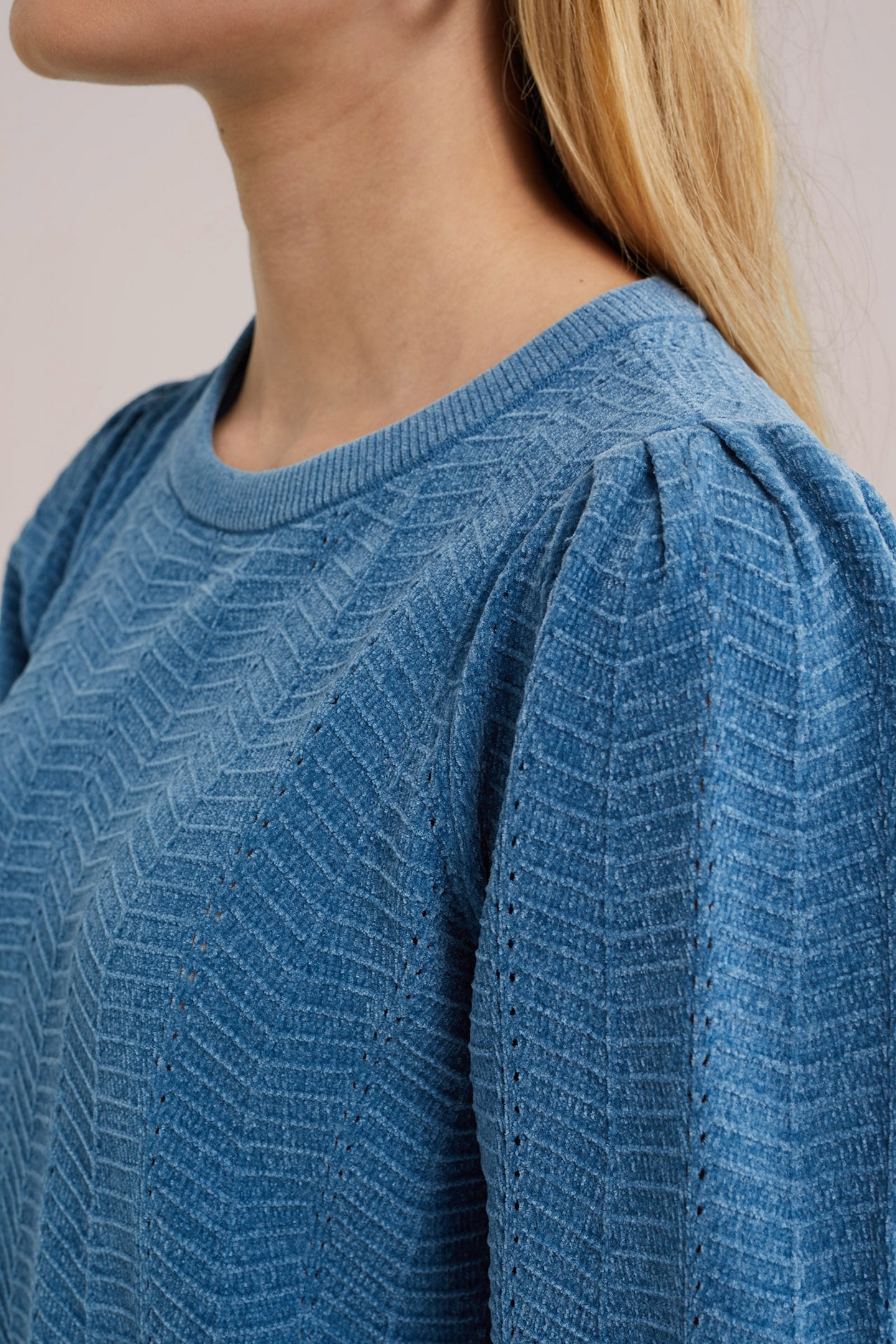 KNITTED PULLOVER ICE BLUE 5