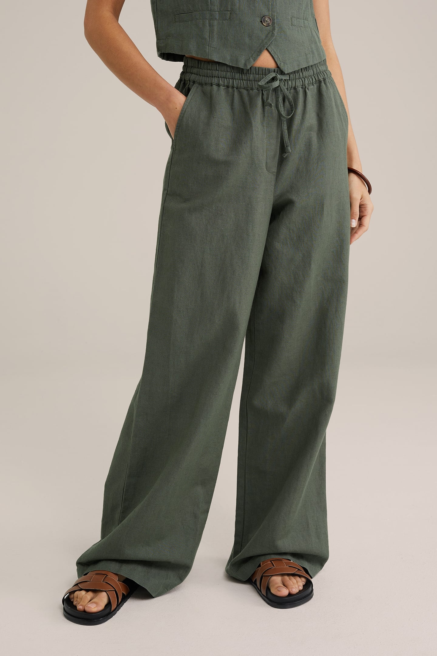 TROUSER ARMY GREEN 1