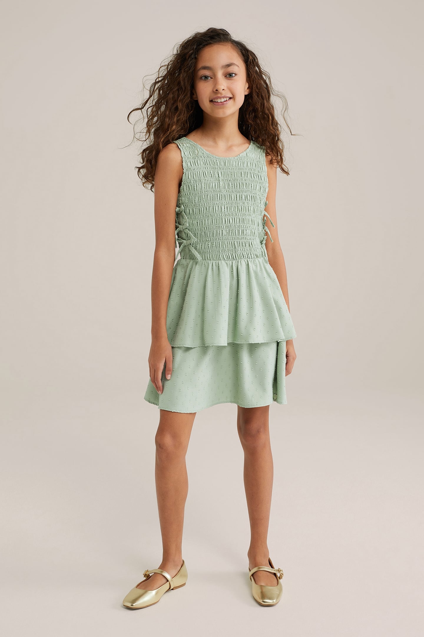 DRESS MID LENGTH LIGHT GREEN 2