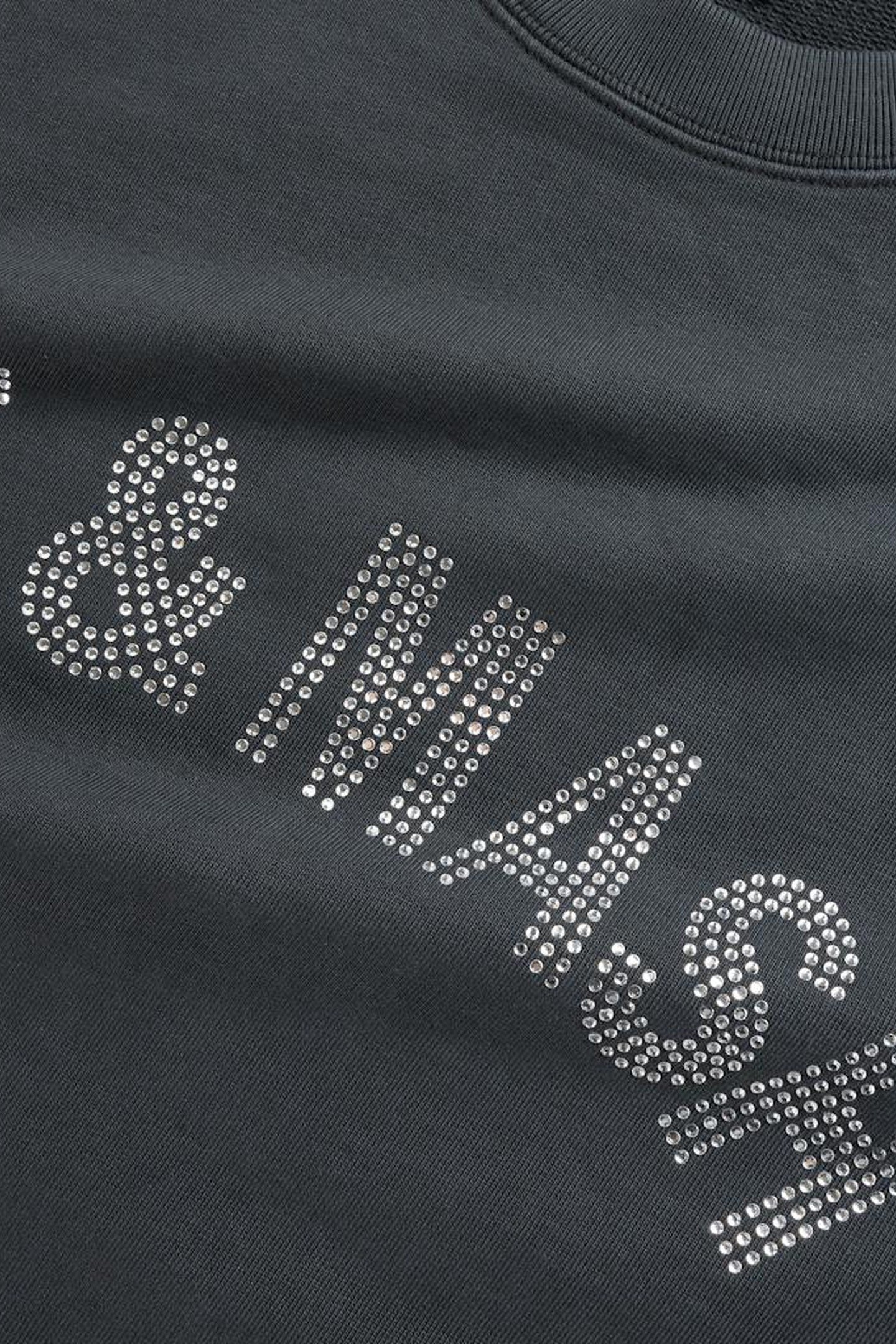 HIGHSNOBIETY – PIE & MASH CREWNECK 4