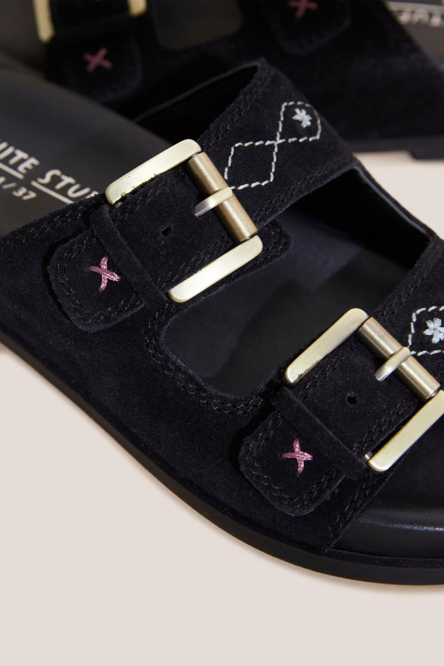 SUEDE EMBROIDERED SANDALS BLACK MULTI 6