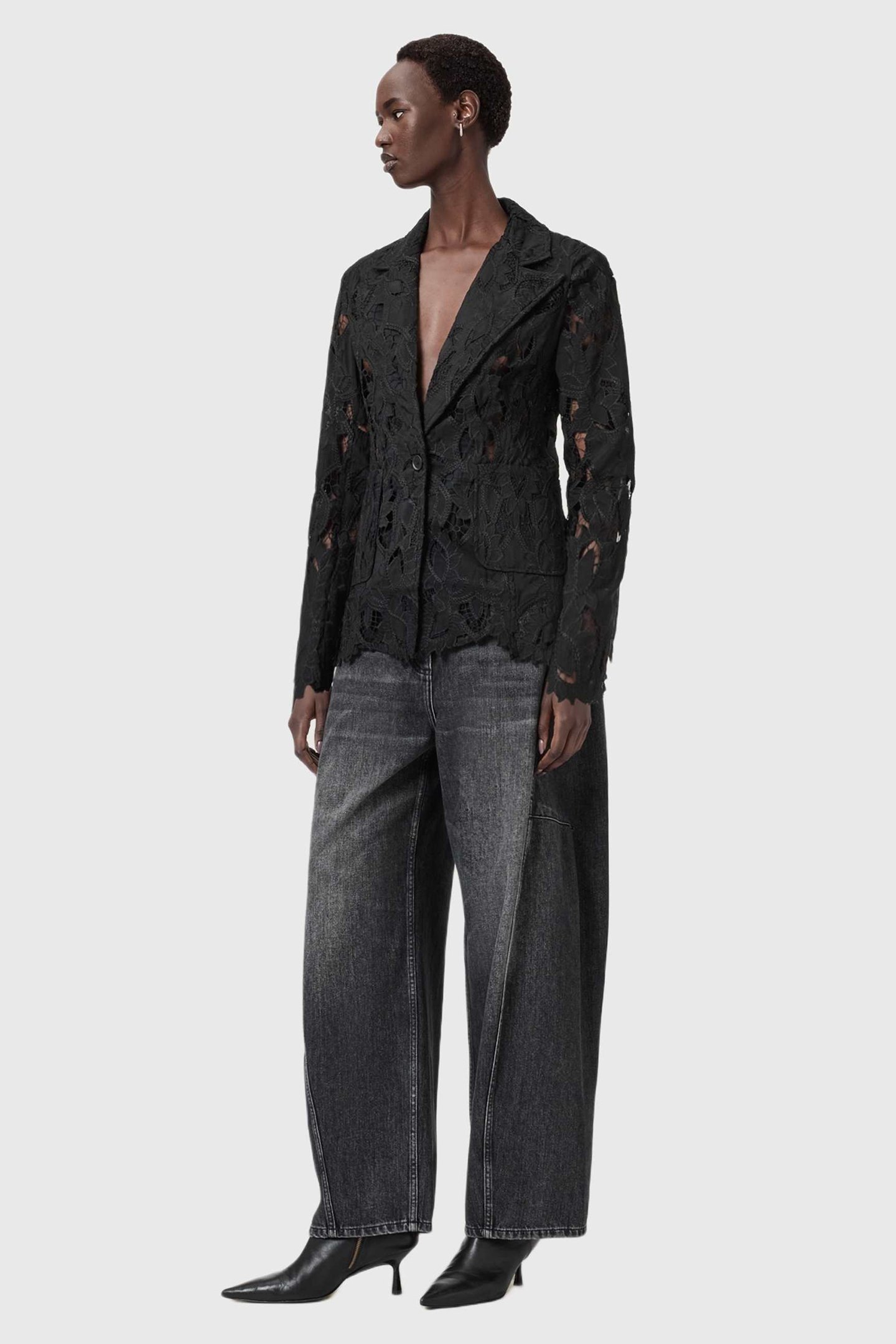 CHARLI EMB JACKET BLACK 5