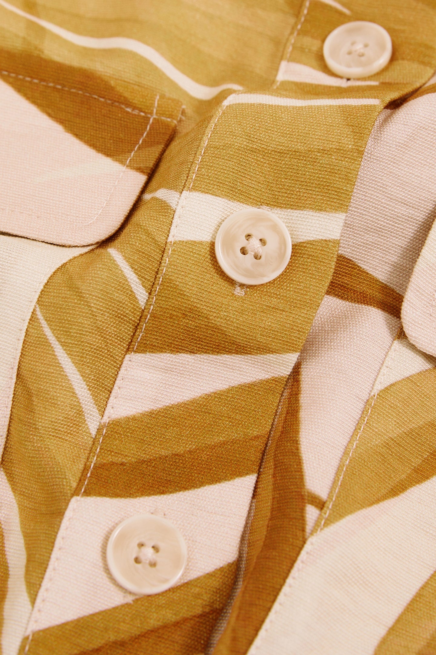 PALM PRINT TOP NEUTRAL 5