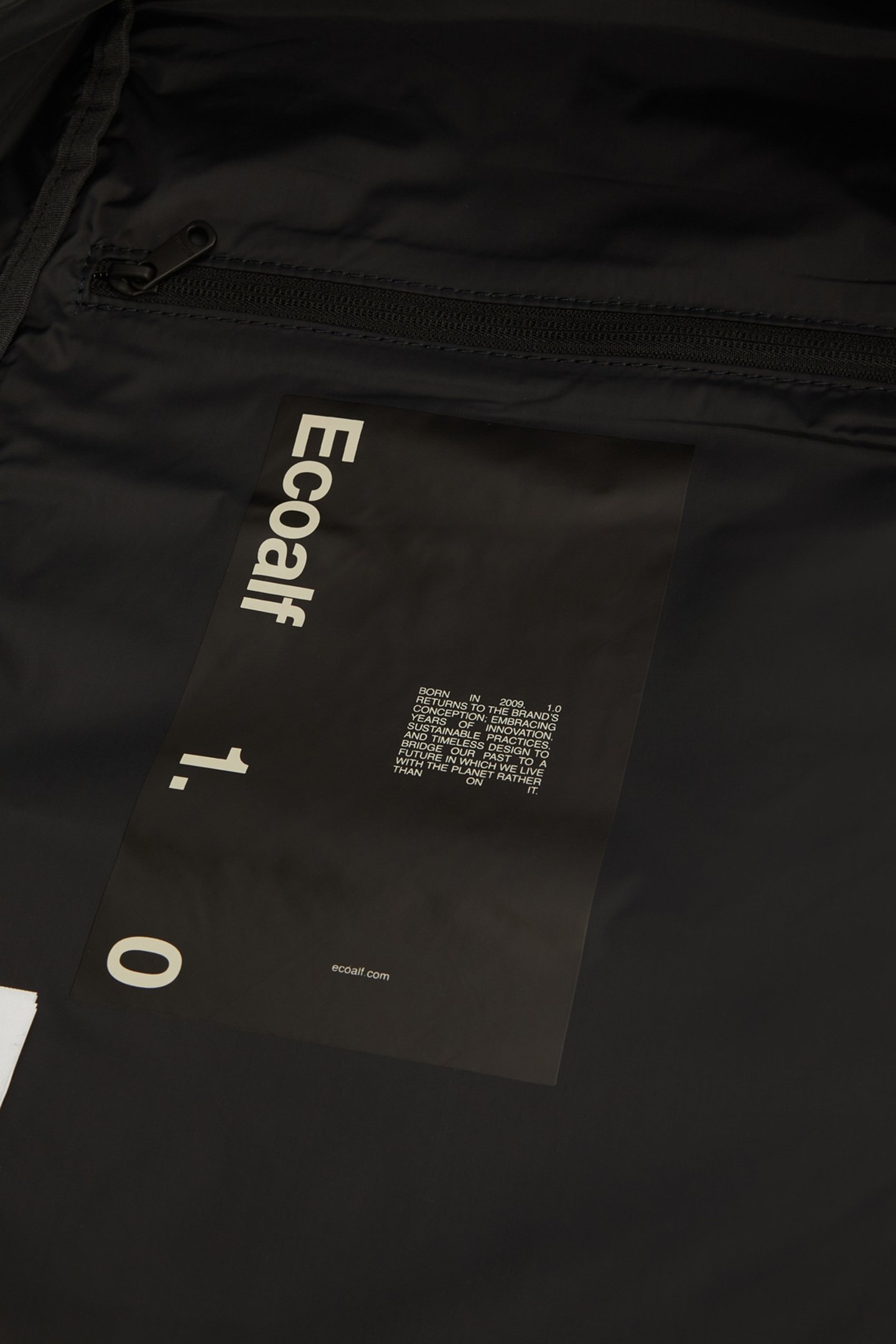 VALDENALF BACKPACK BLACK 3