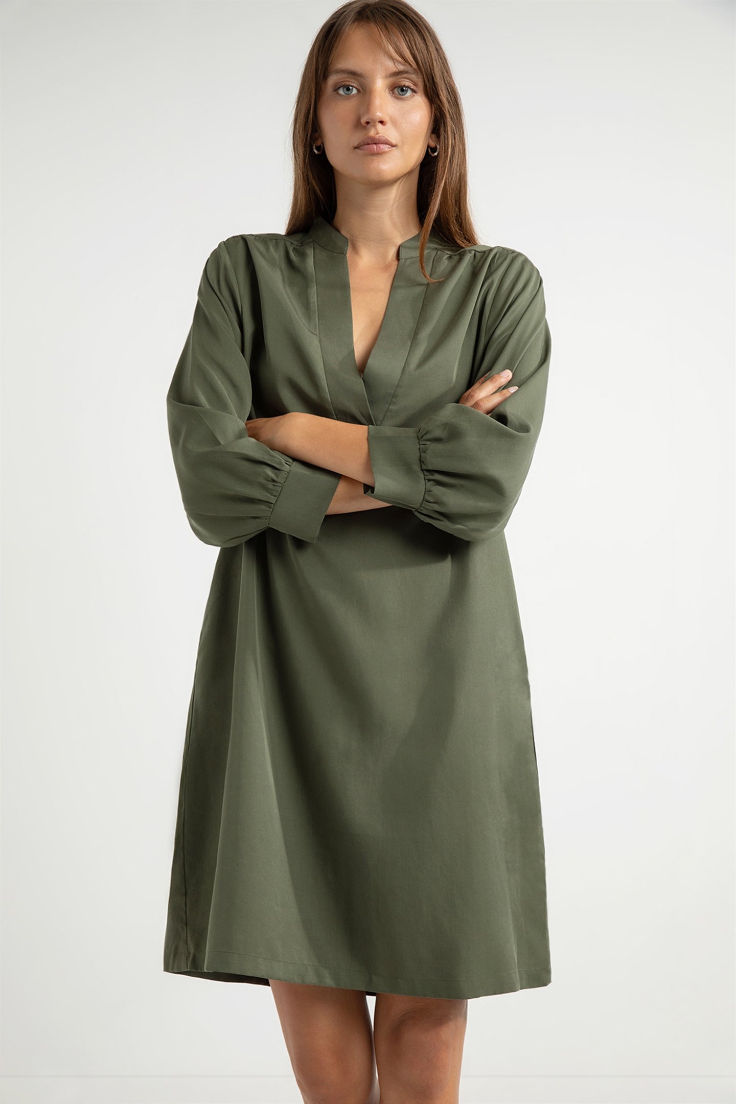 ANNABELLE DRESS PESTO 1