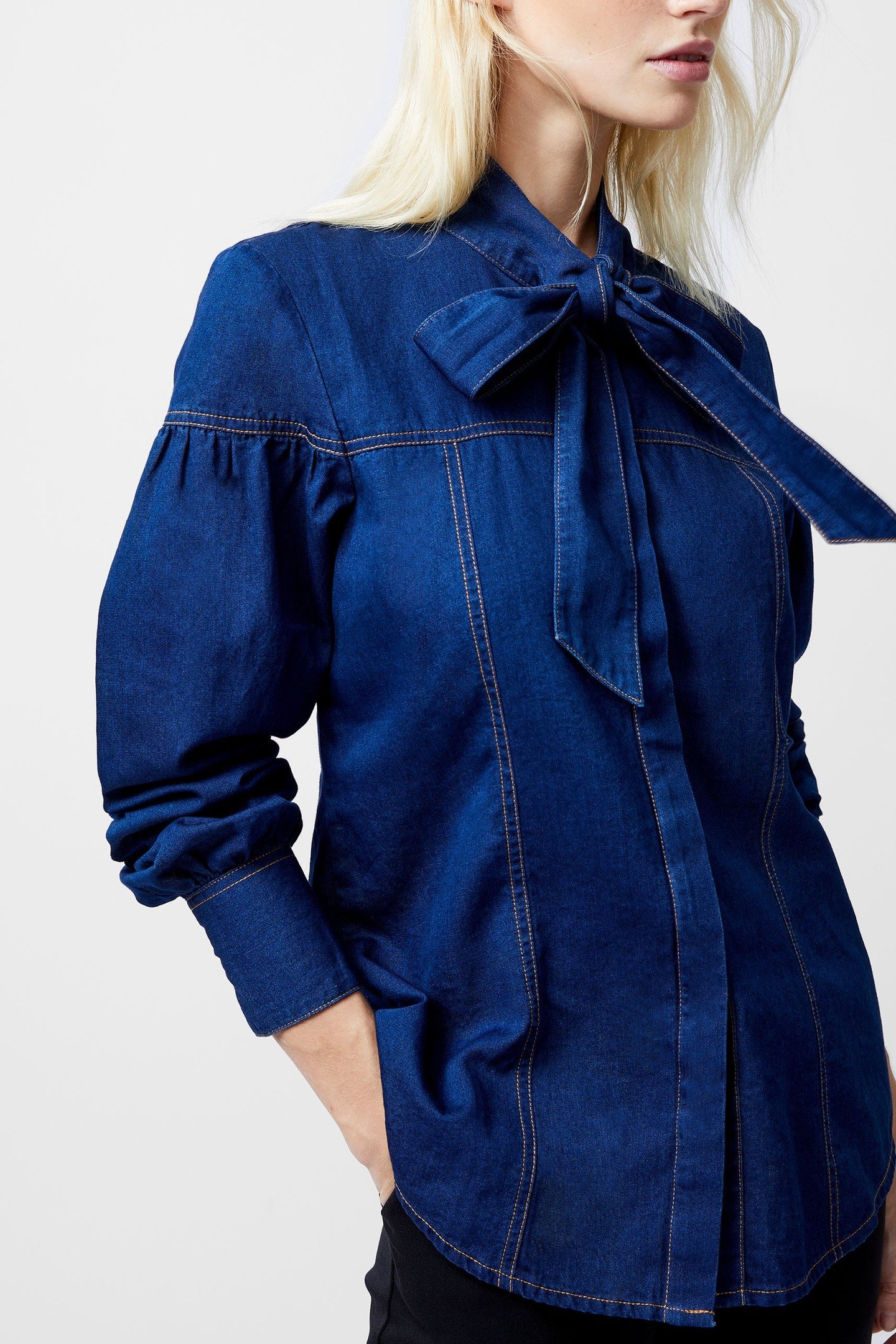 ZAVES CHAMBRAY BUTTON THROUGH CLEAN INDIGO DENIM 3