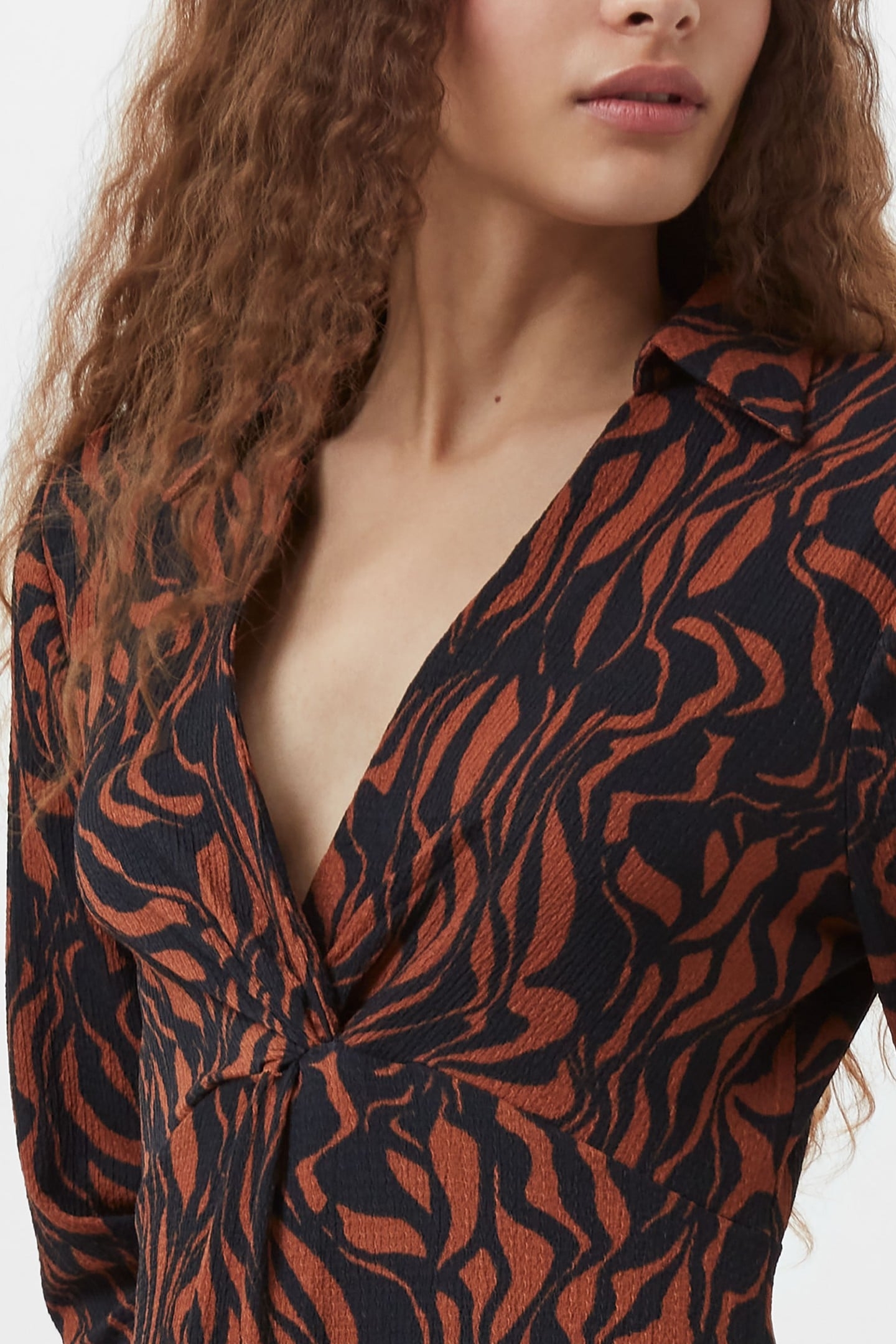 ZARIA TEXTURED MIDI DRESS BLACK/BROWN 4