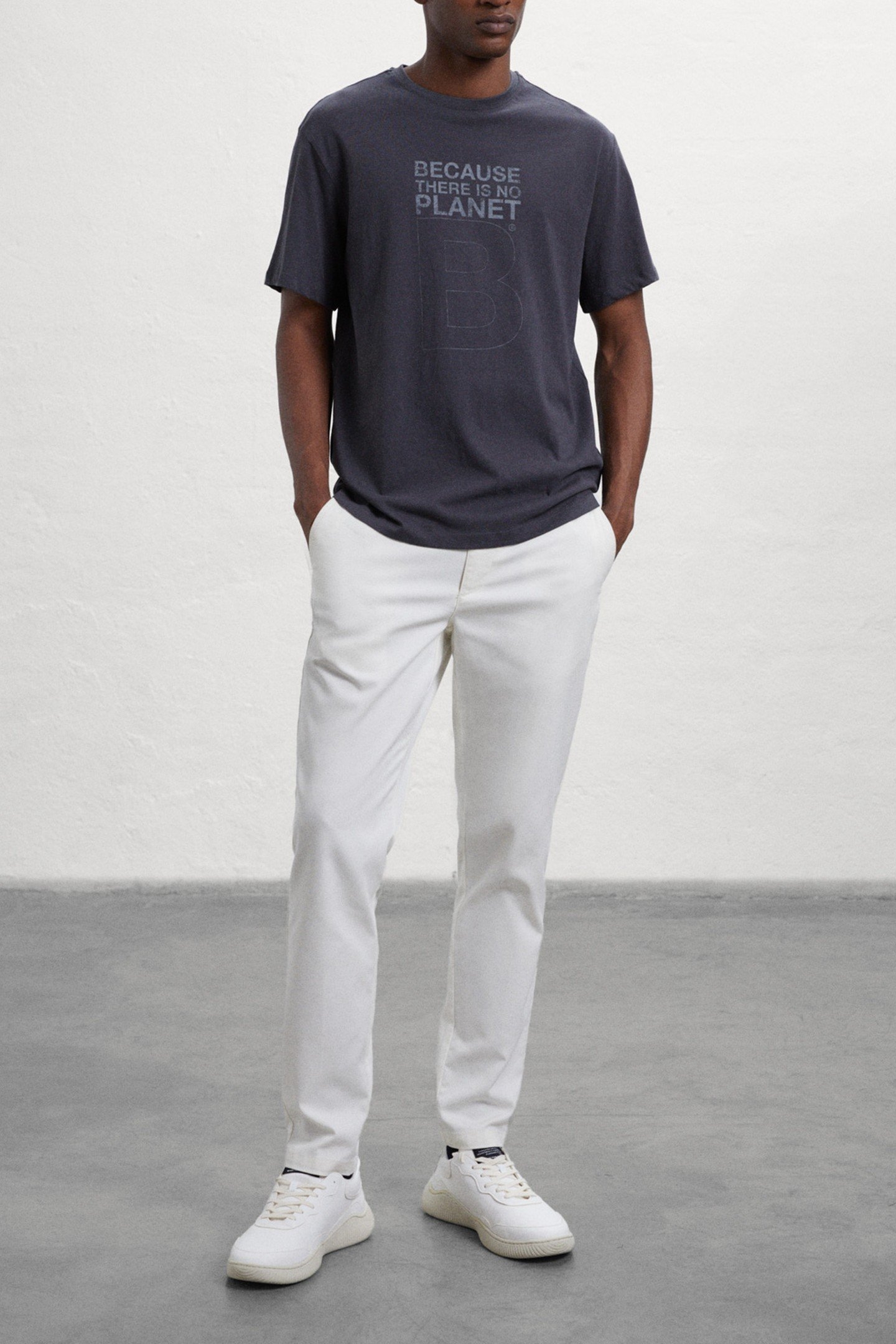 GREATALF B T-SHIRT CAVIAR 1