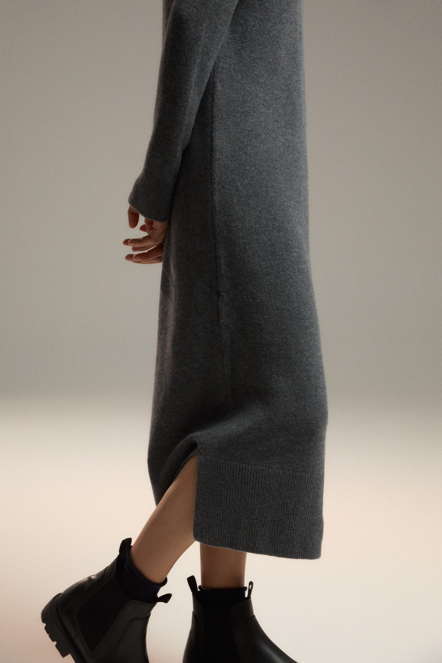 CLOSAALF KNIT DARK GREY MELANGE 3