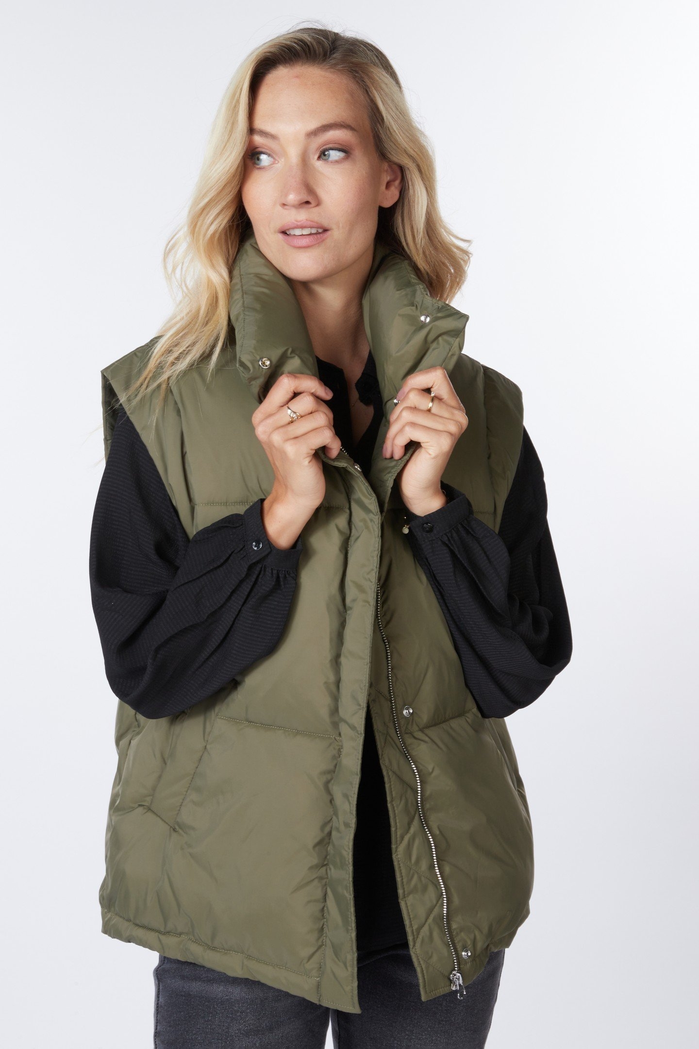 BODYWARMER DOWN LEAF GREEN 2