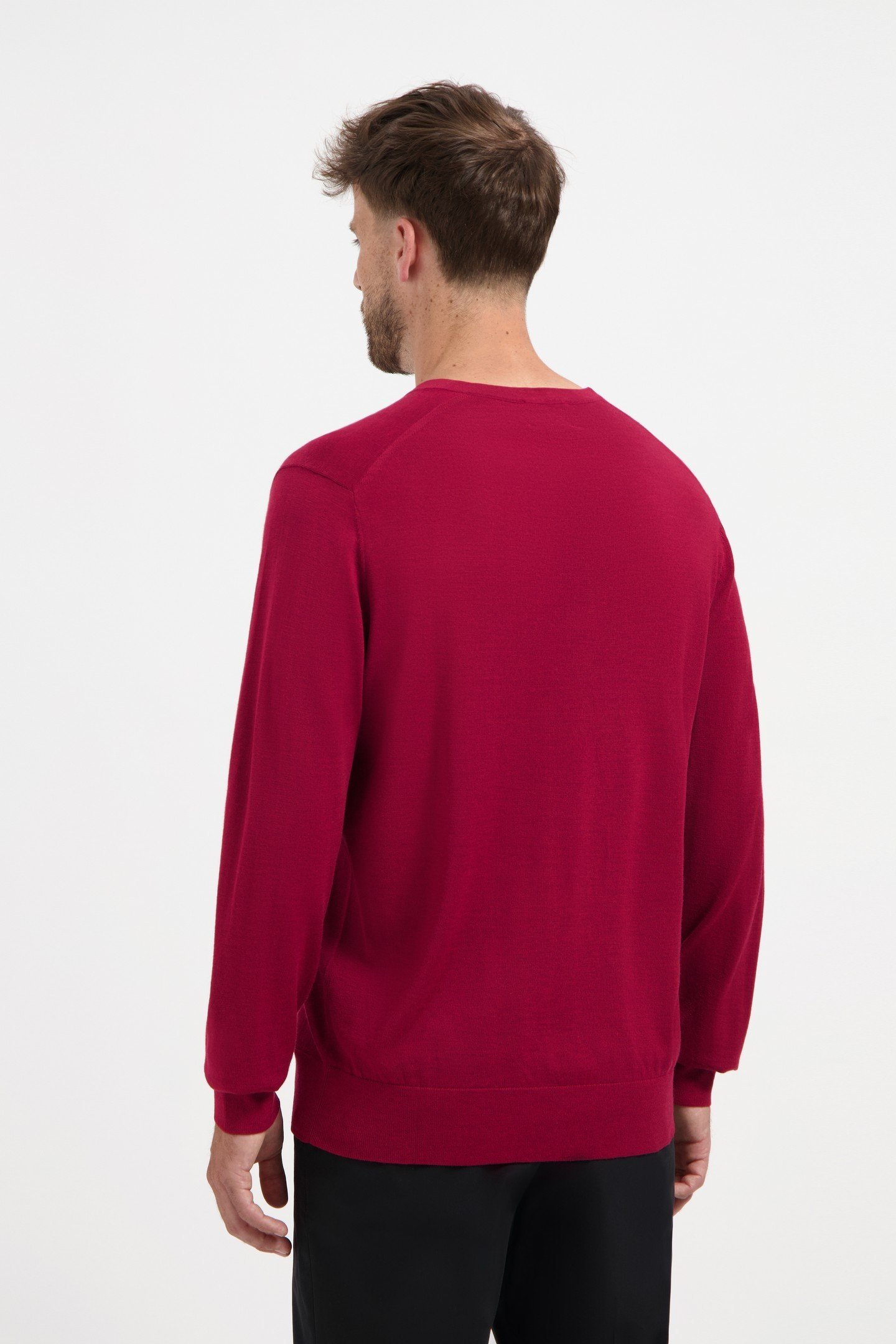 V NECK100% MERINO EMBER RED 2
