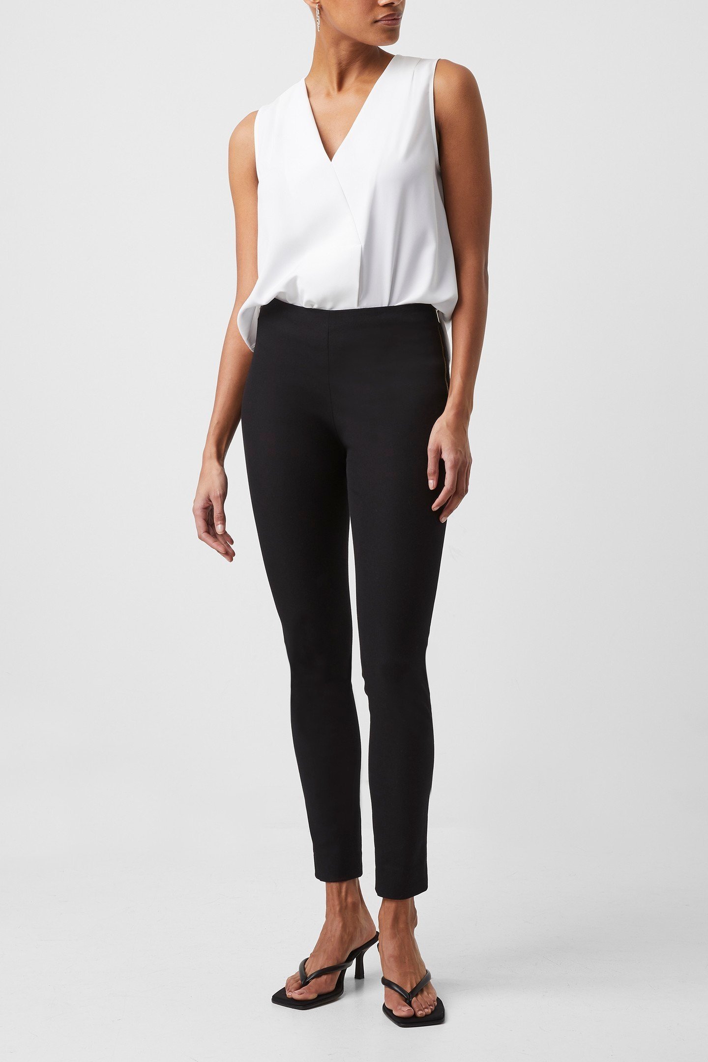 STREET TWILL SKINNY TROUSER. BLACK 1