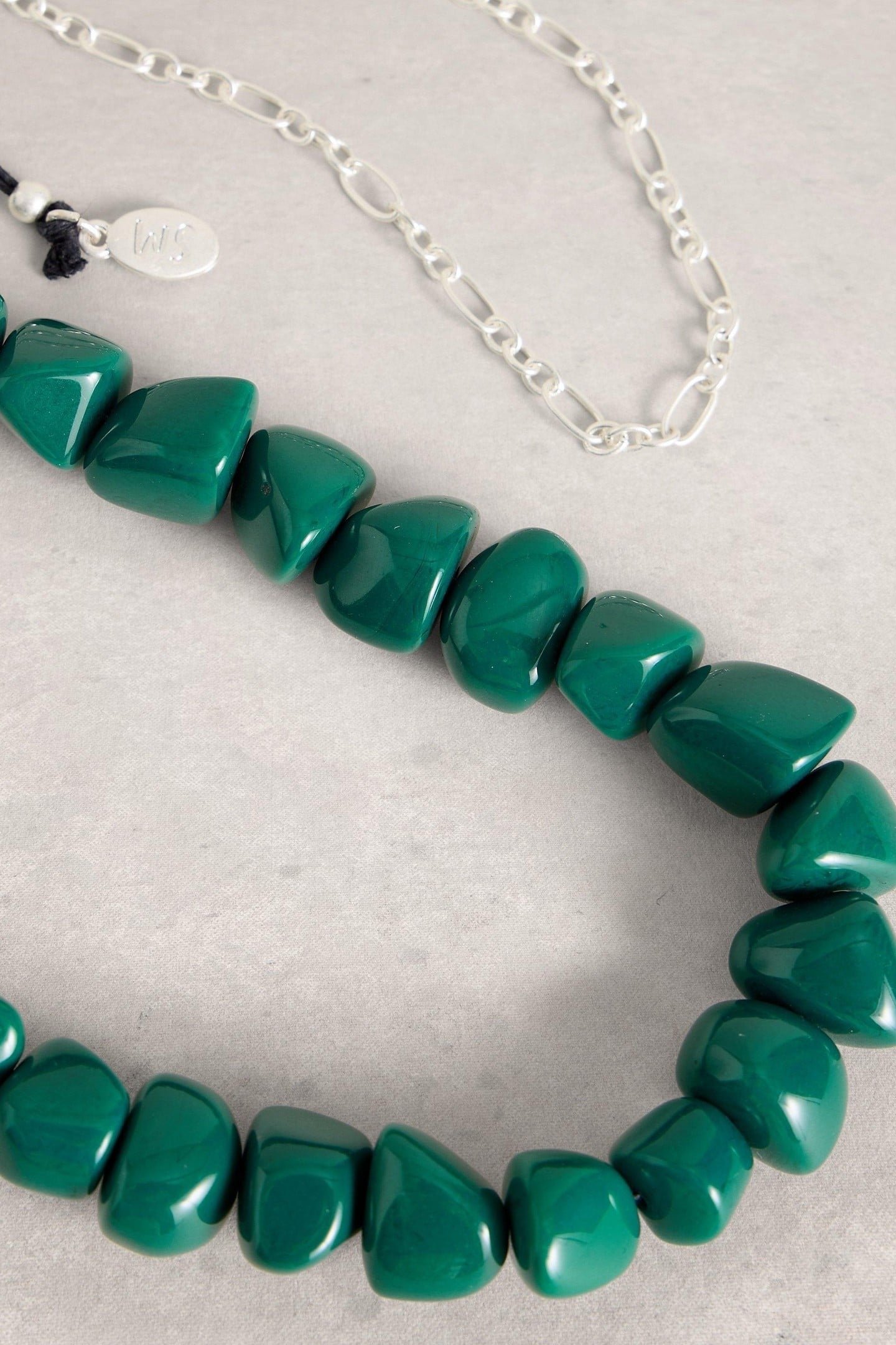 STACKED BEADED NECKLACE GREEN MULTI 2