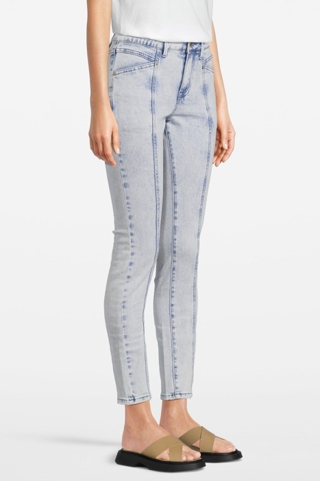 SLIM FIT JEANS LIGHT WEIGHT COTTON BLEACHED DENIM 3