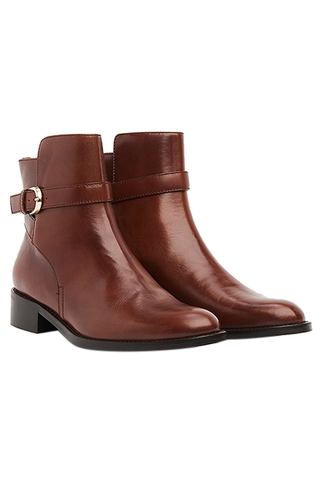 ANNIE BOOTS BROWN 2