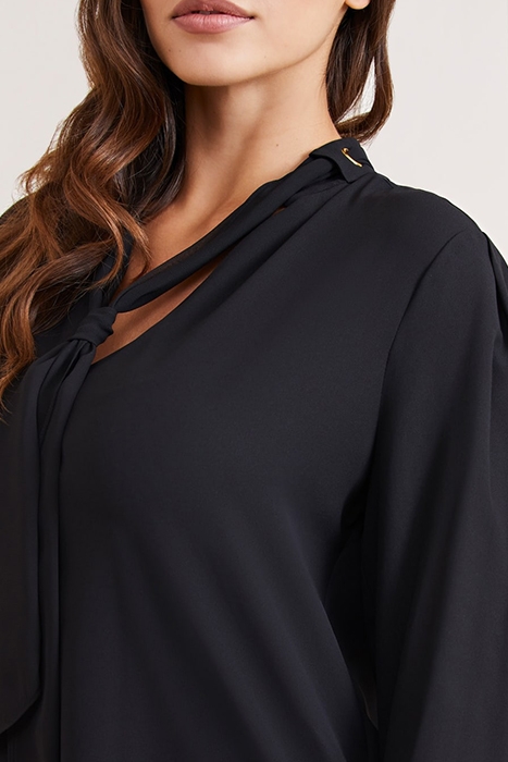 MARCIANO BY GUESS PHOEBE CHAIN BLOUSE JET BLACK 4
